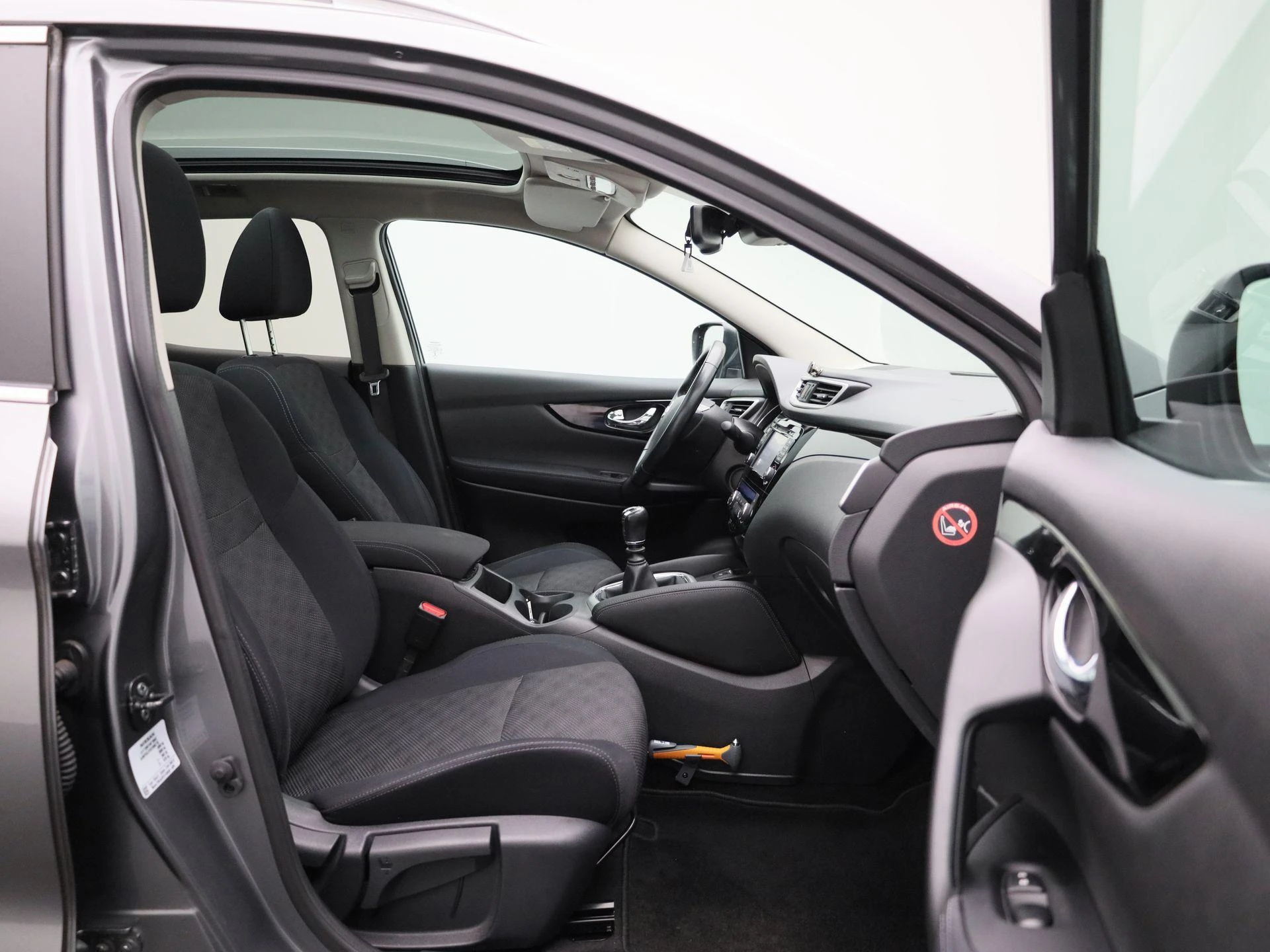 Nissan-QASHQAI-image-33