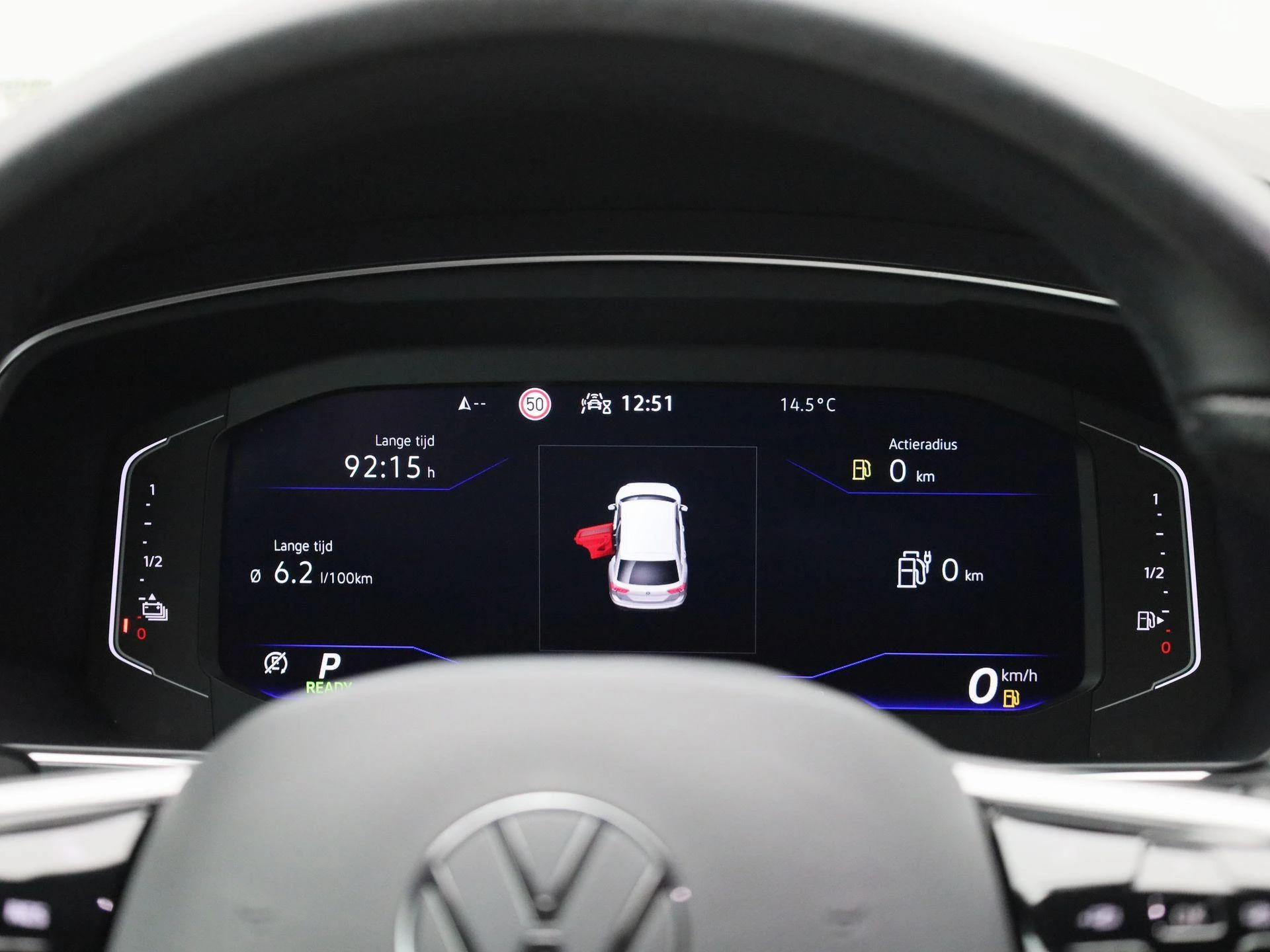 Volkswagen-Tiguan-image-7