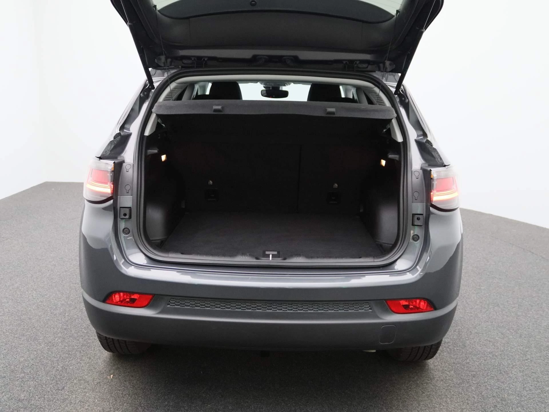 Jeep-Compass-image-27