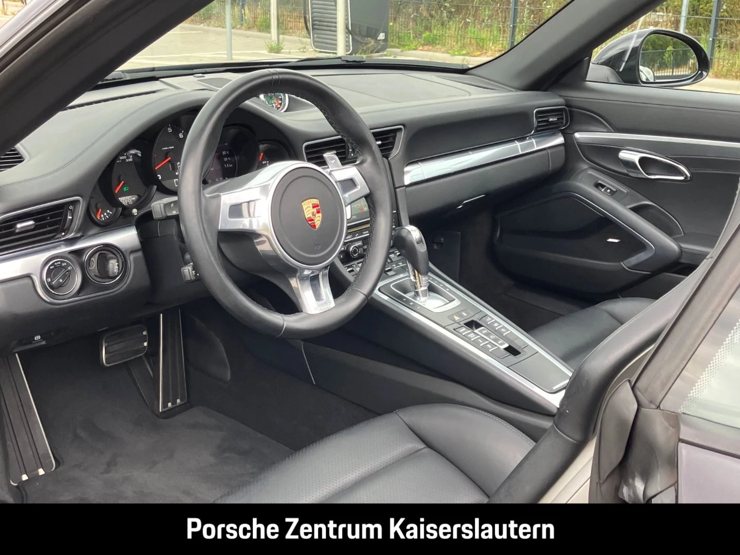 Porsche 911 991 Carrera Cabriolet Sportabgas PASM BOSE carrera