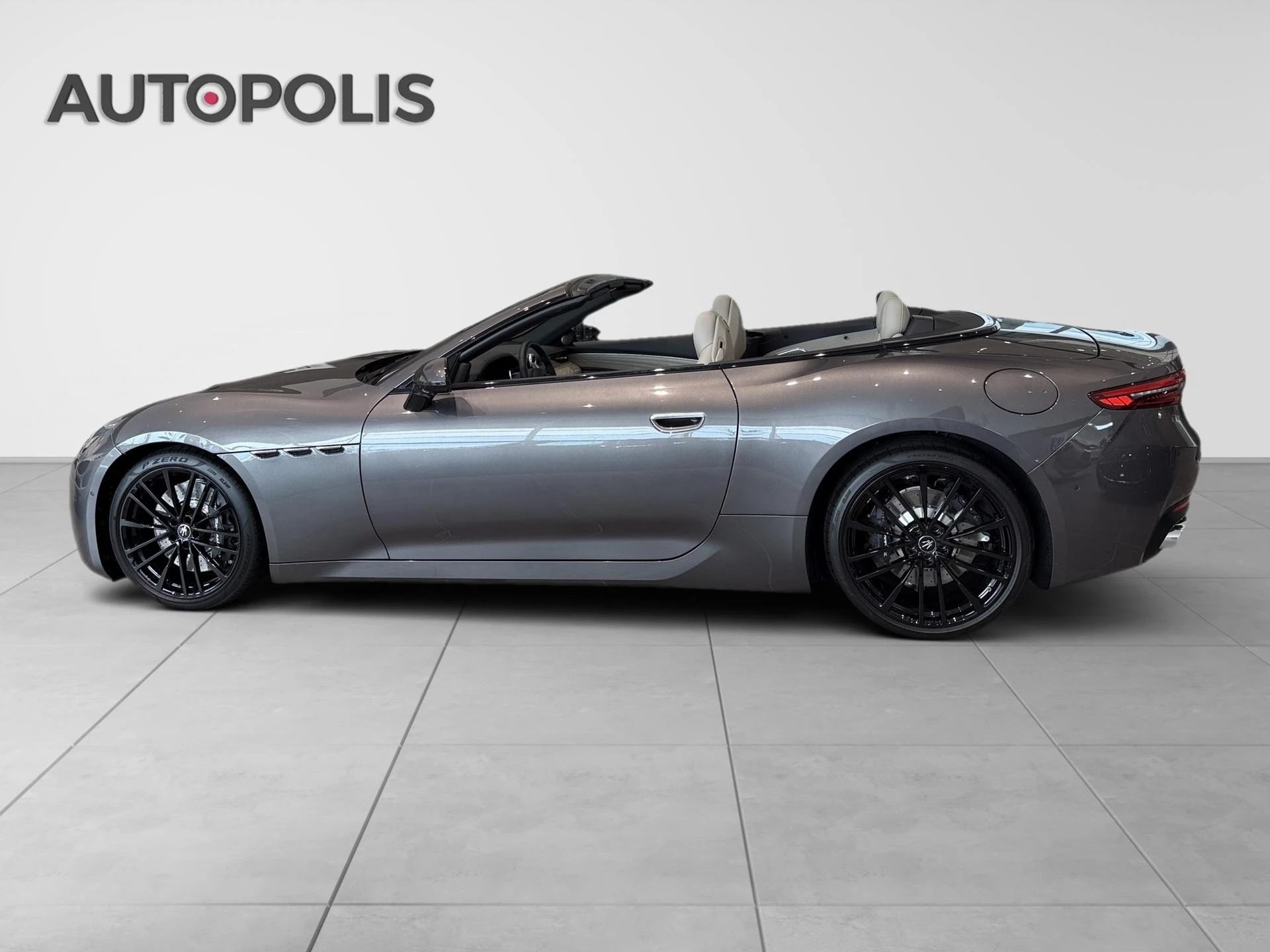 Maserati-GranCabrio-image-15
