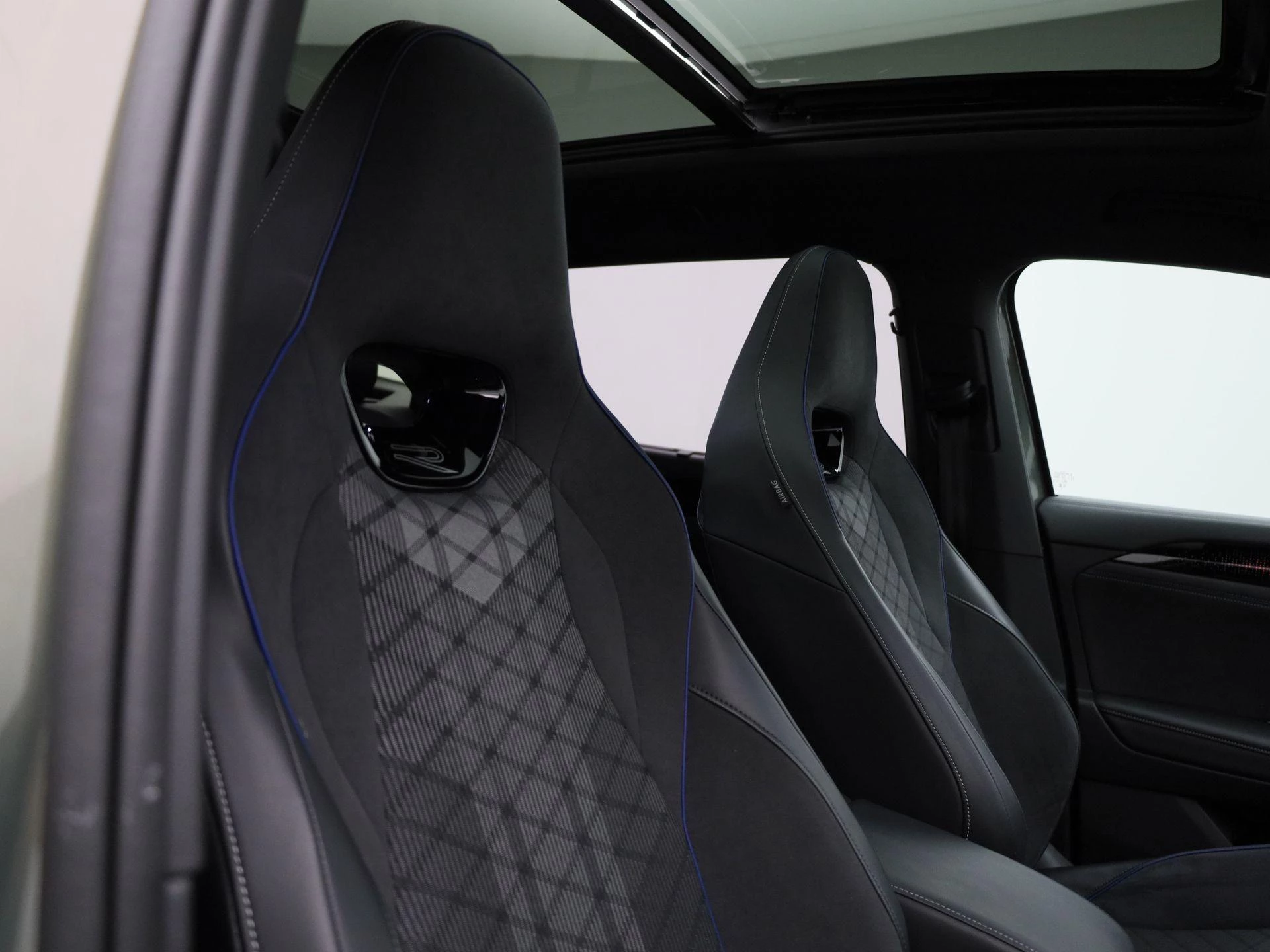 Volkswagen Tayron 1.5 eHybrid R-Line Edition 204 PK|