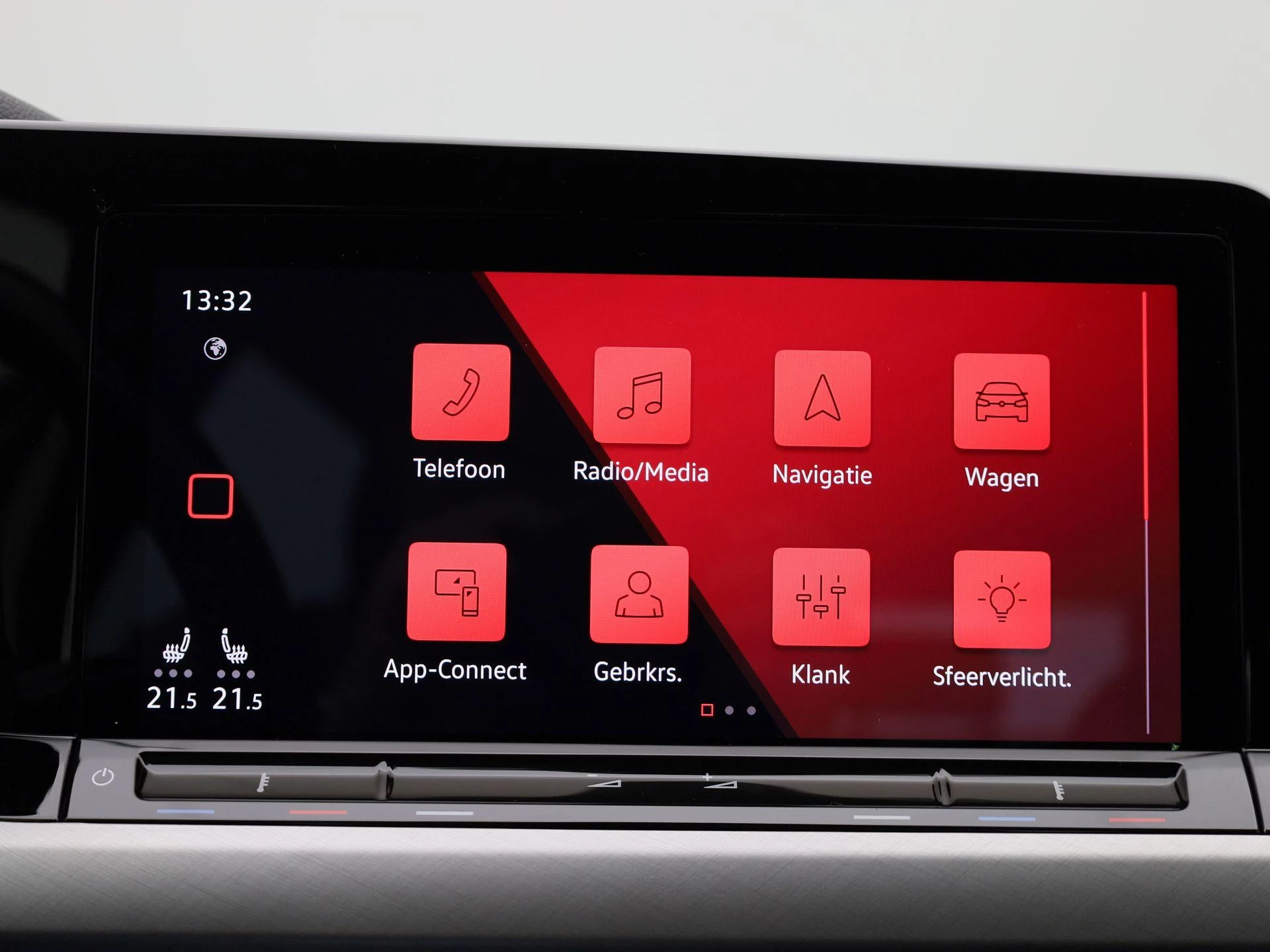 Volkswagen Golf VIII 1.0 eTSI 81kW Life DSG