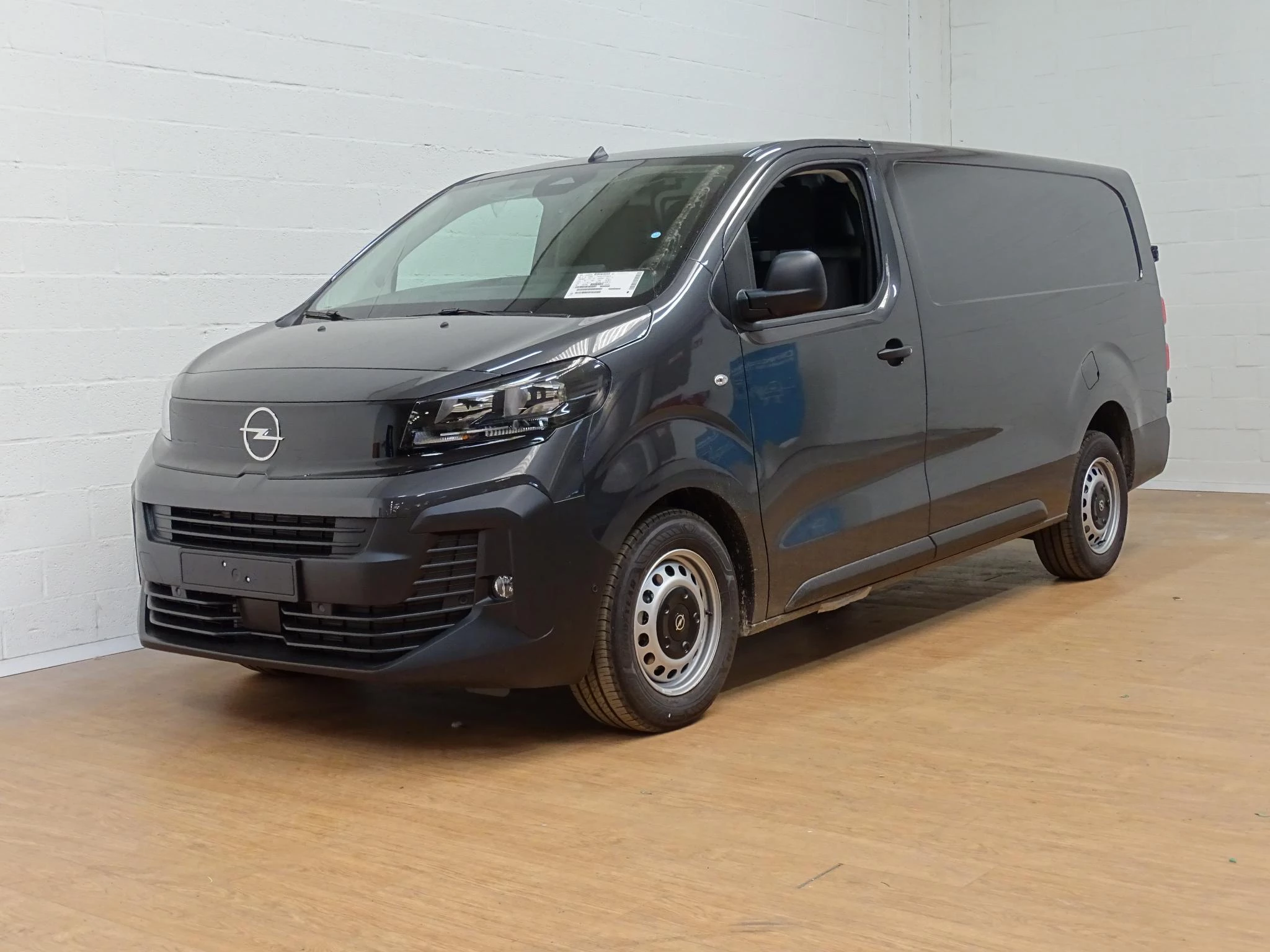 Opel Vivaro 2.2 Turbo D 180 S/S AT8 L3H1
