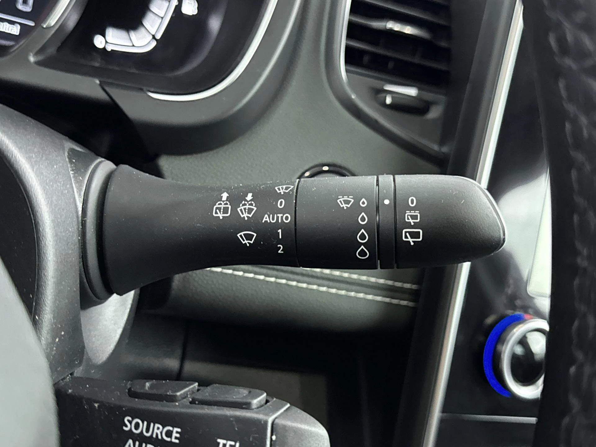 Renault-Scénic-image-20