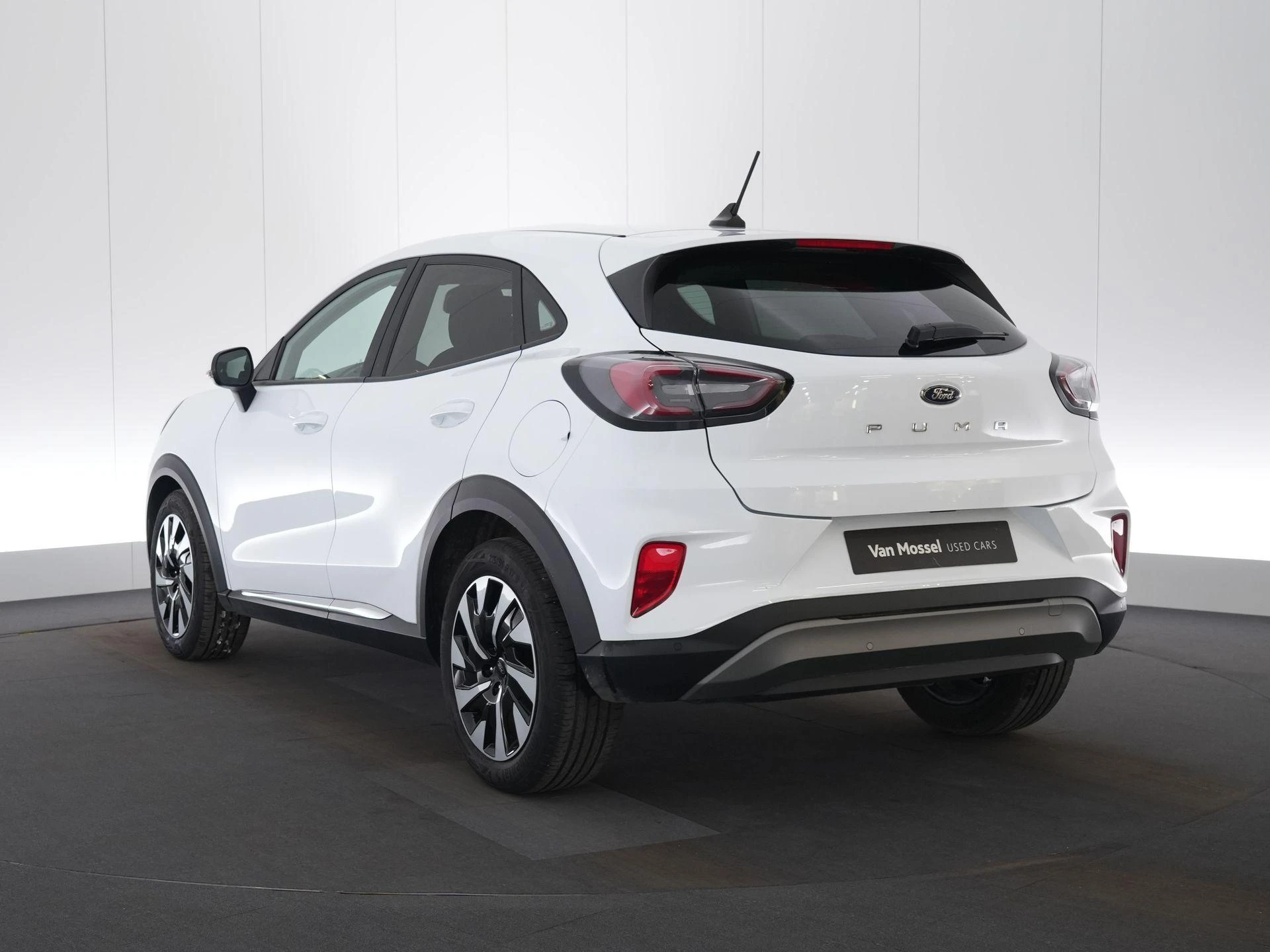 Ford Puma Titanium - Automaat - 2024