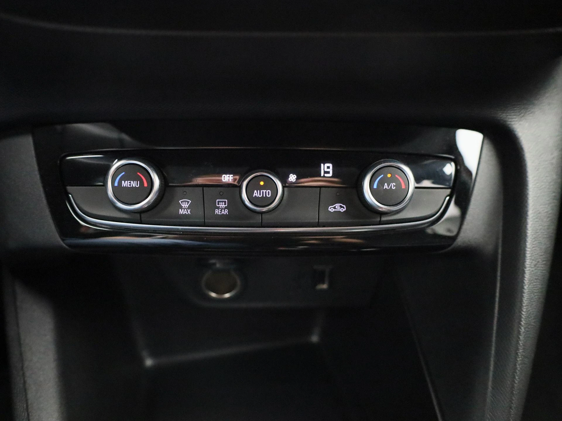 Opel-Corsa-e-image-23