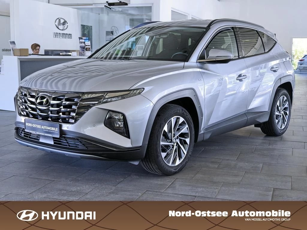 Hyundai Tucson 1.6 T-GDI TREND 4WD SHZ LHZ NAVI KAMERA Trend