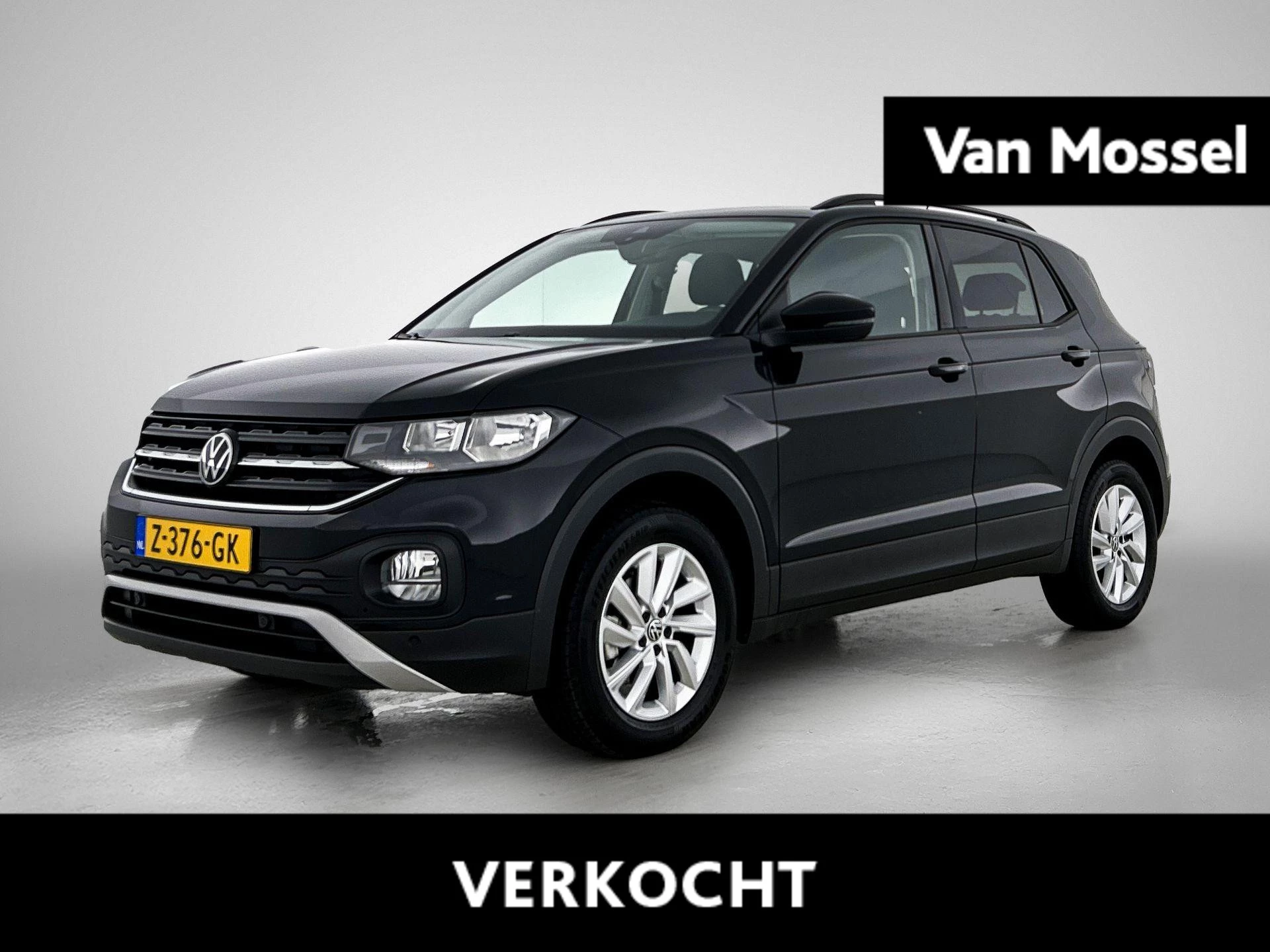 Volkswagen-T-Cross-image-0
