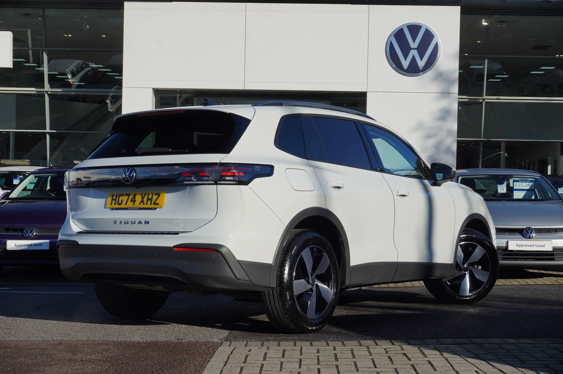 Volkswagen-Tiguan-image-14