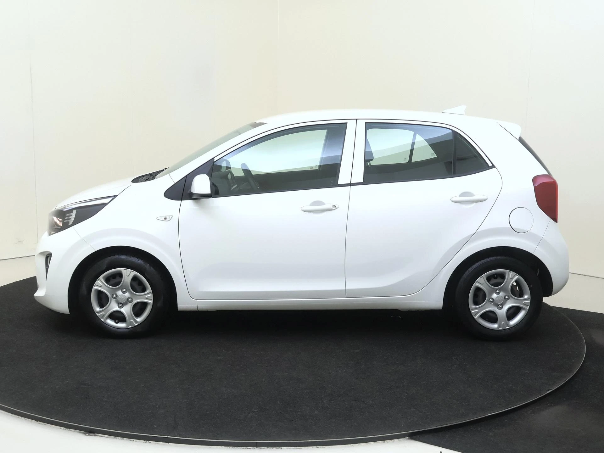 Kia-Picanto-image-7