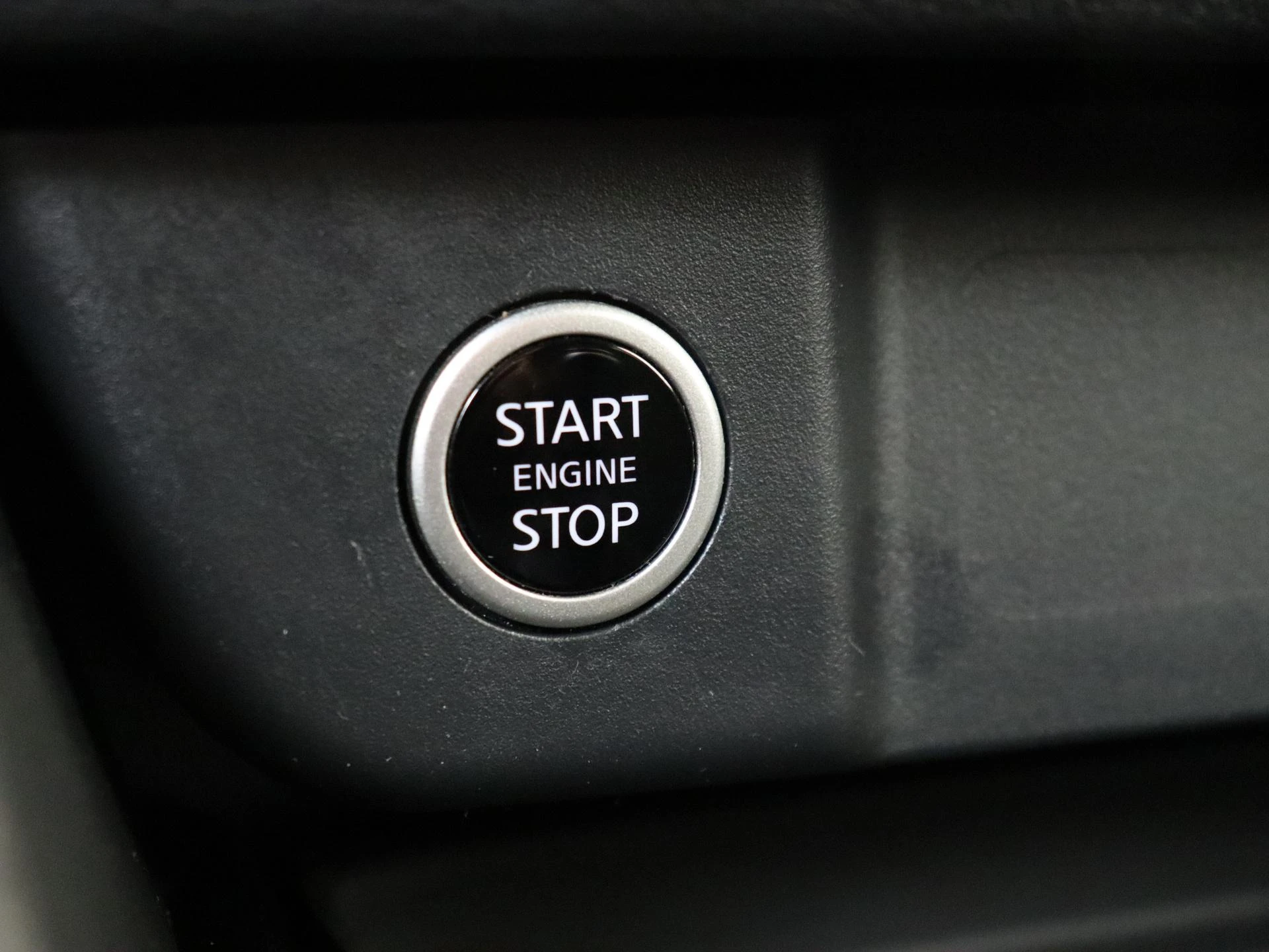 Nissan-QASHQAI-image-21