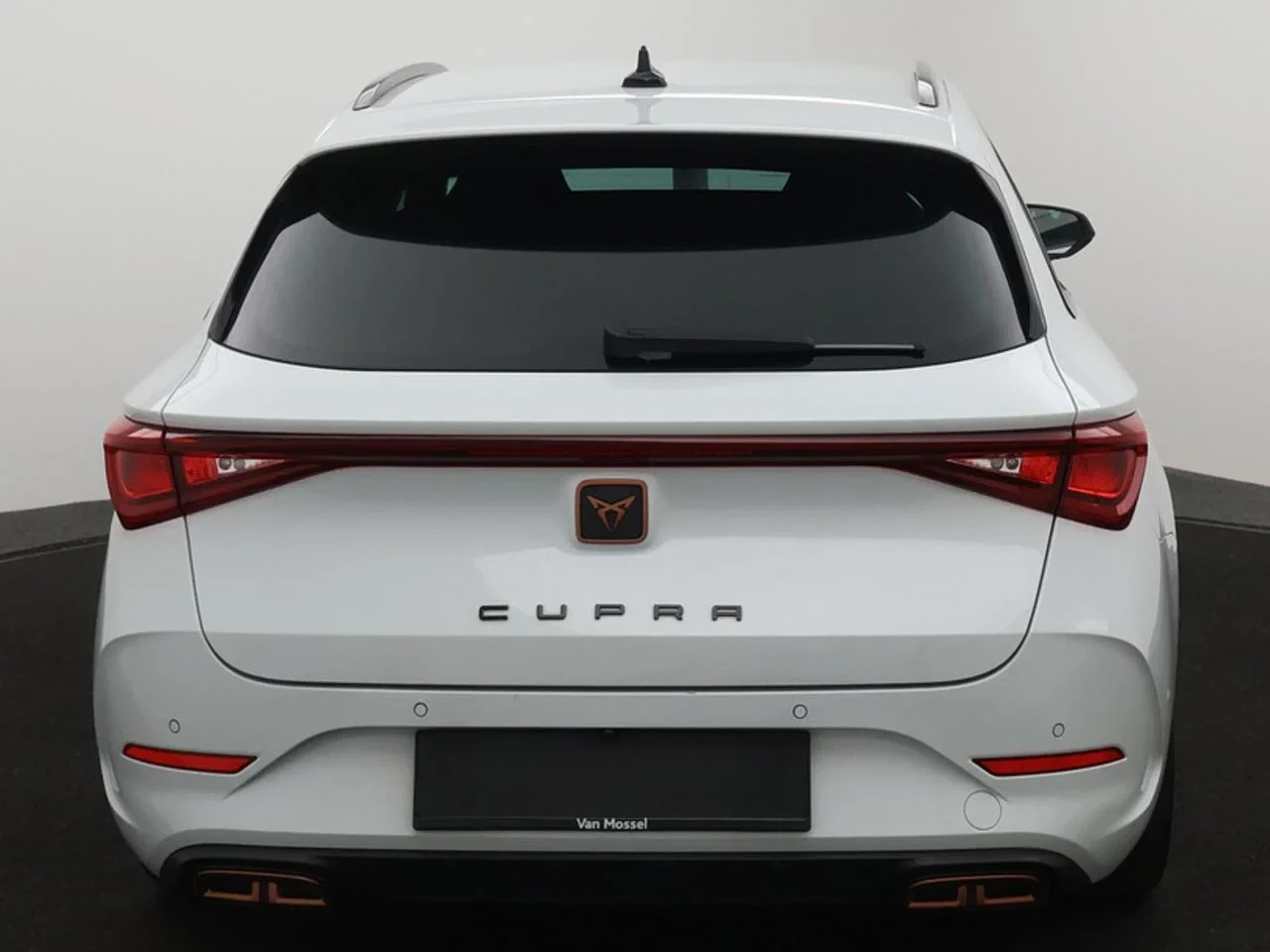 CUPRA Leon Sportstourer ST e-Hybrid (PHEV) Leon Break 1.4e-PHEV 204PK *AUTOMAAT*LEDER*SPORTZETESL*CAMERA*PDC*CRUISE*NAVI*APP-CONNECT*AIRCO*...*