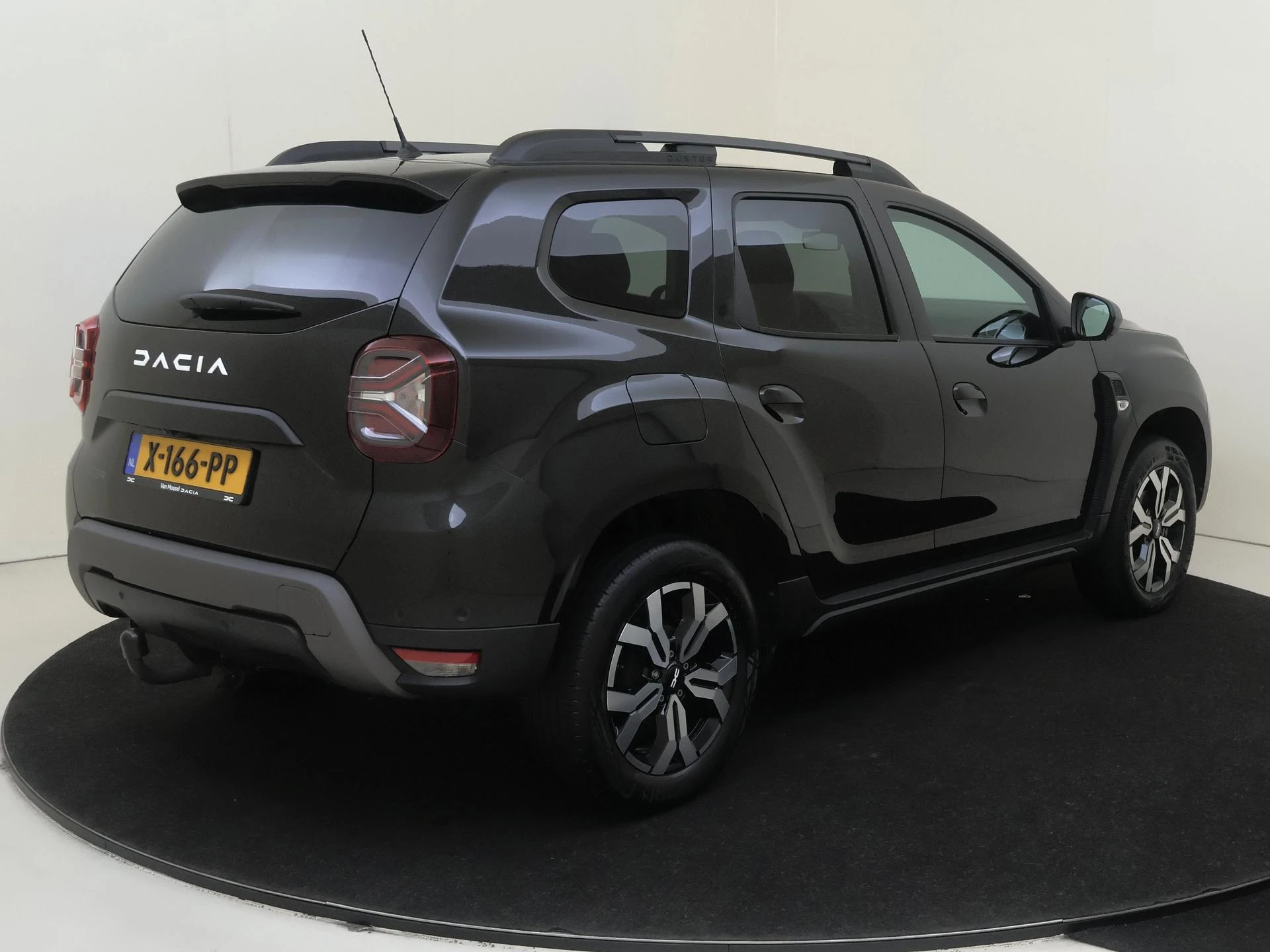 Dacia-Duster-image-3