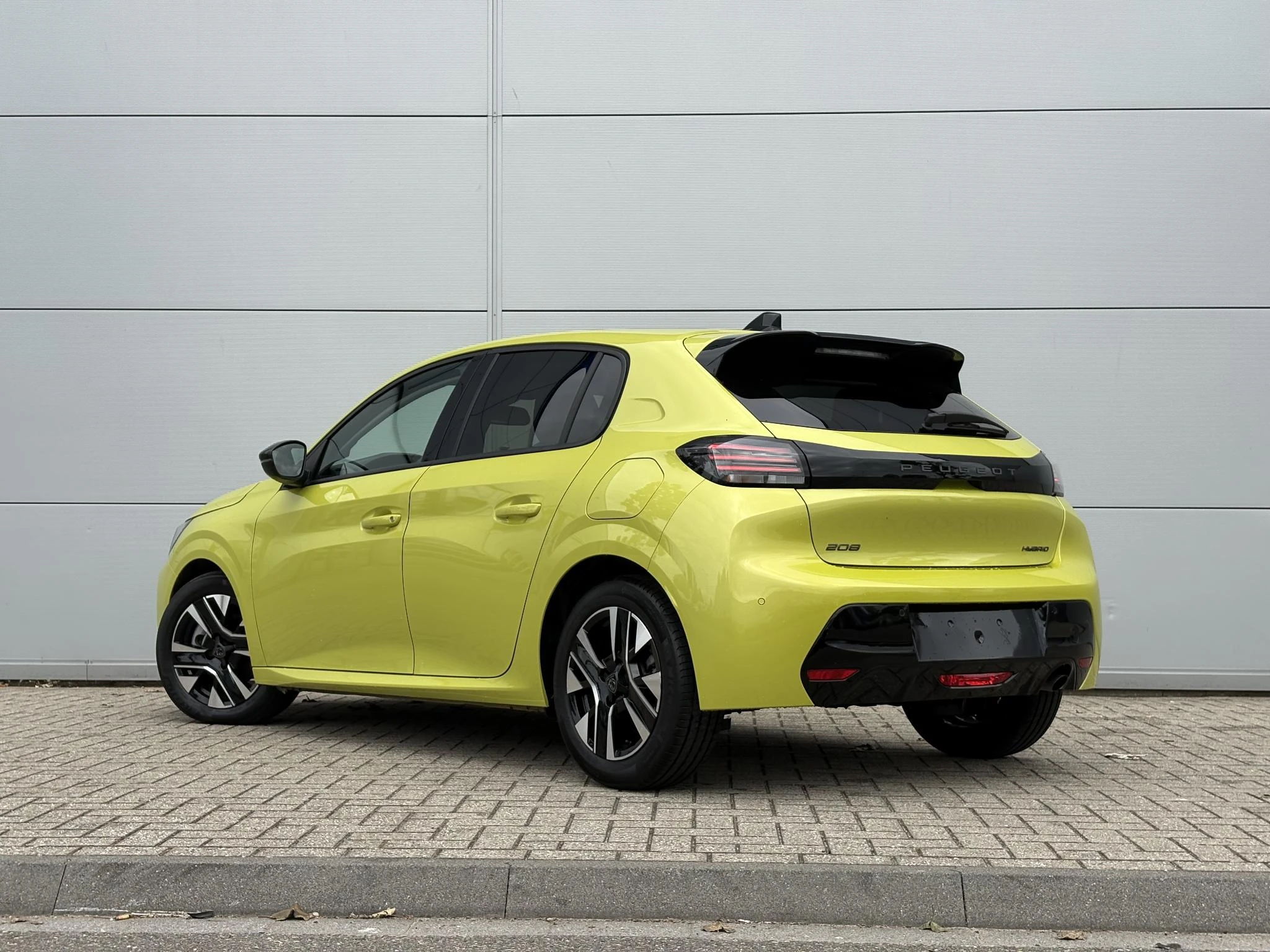 Peugeot-208-image-3