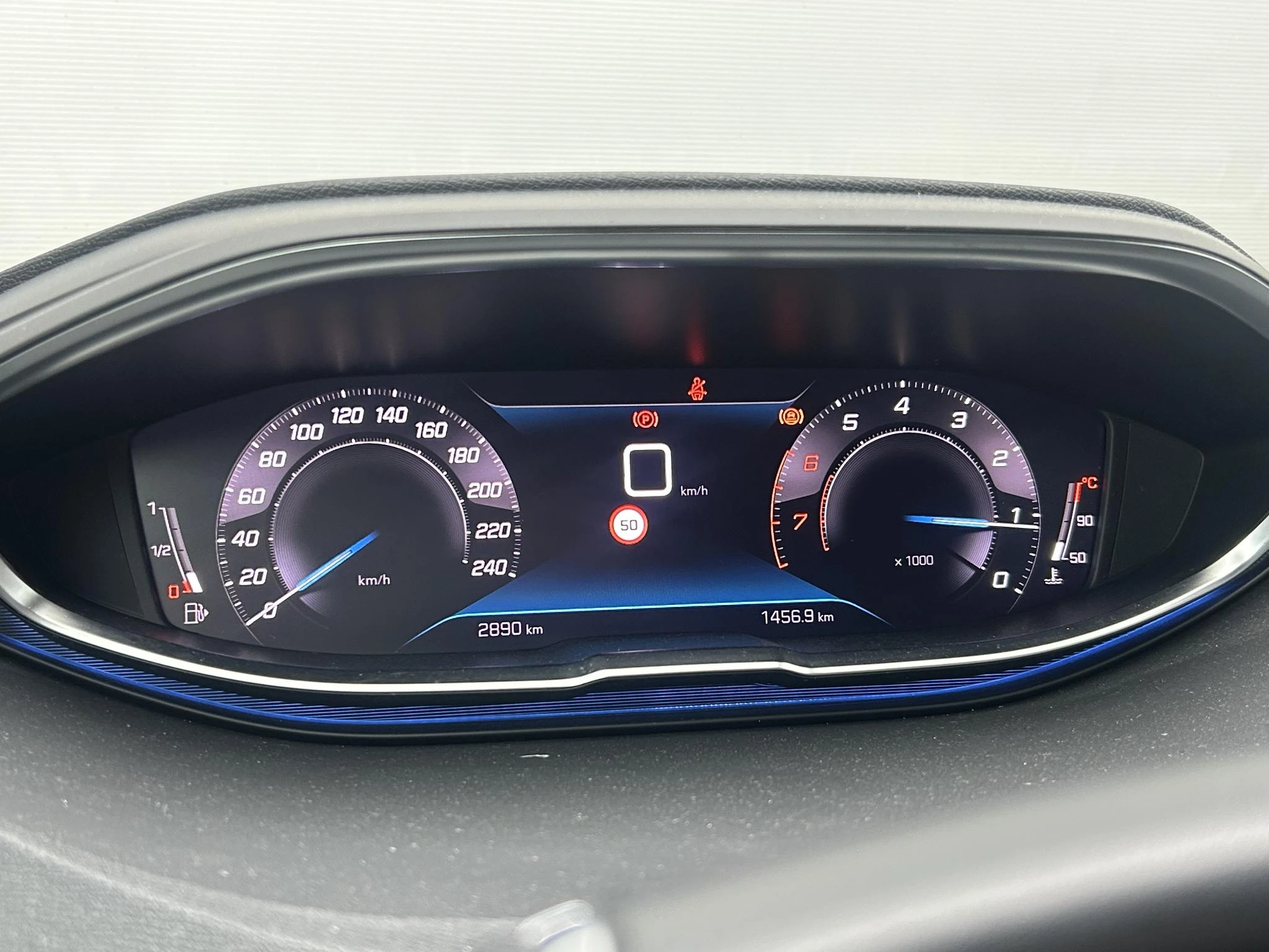 Peugeot-3008-image-11