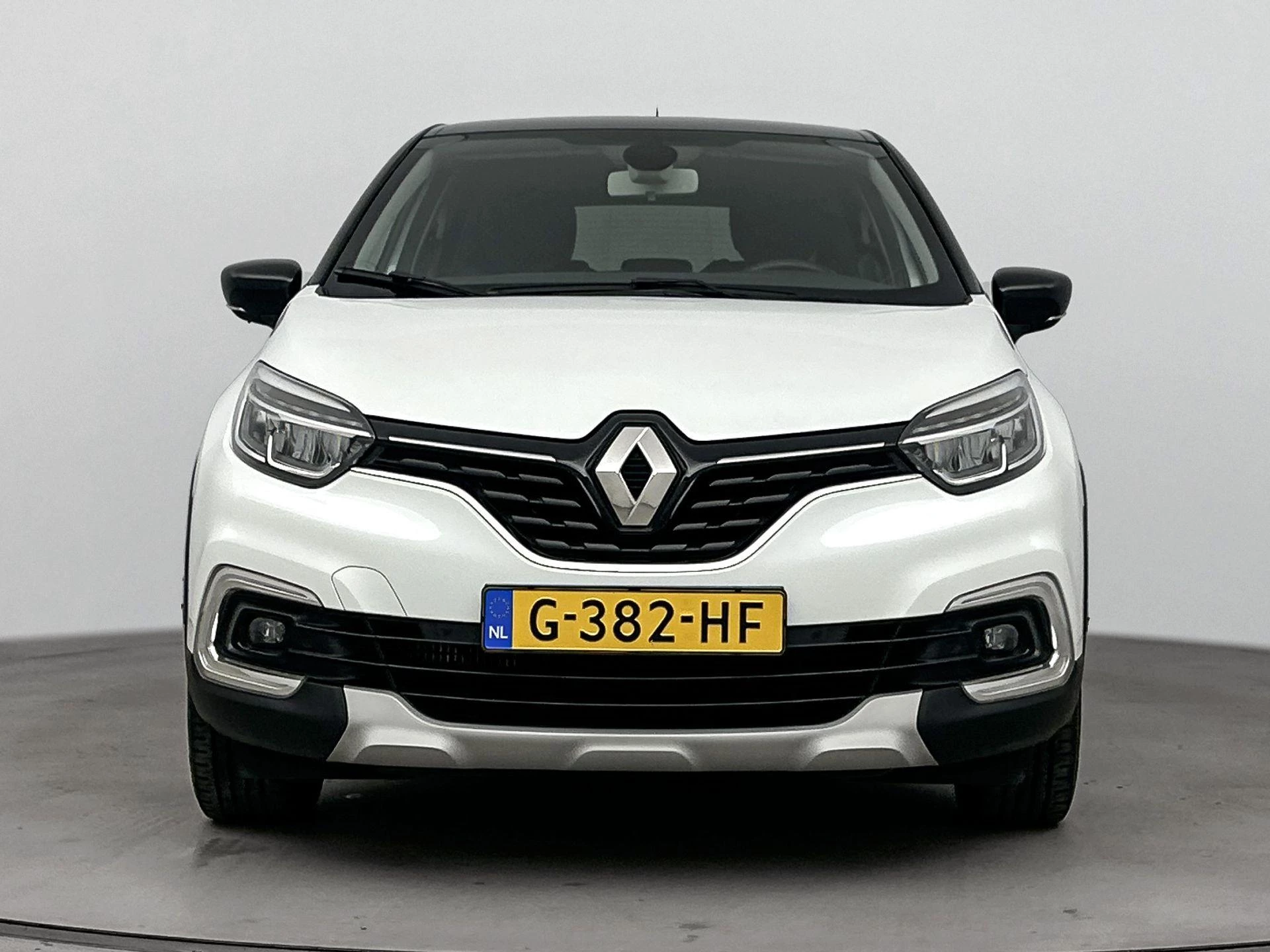 Renault-Captur-image-4