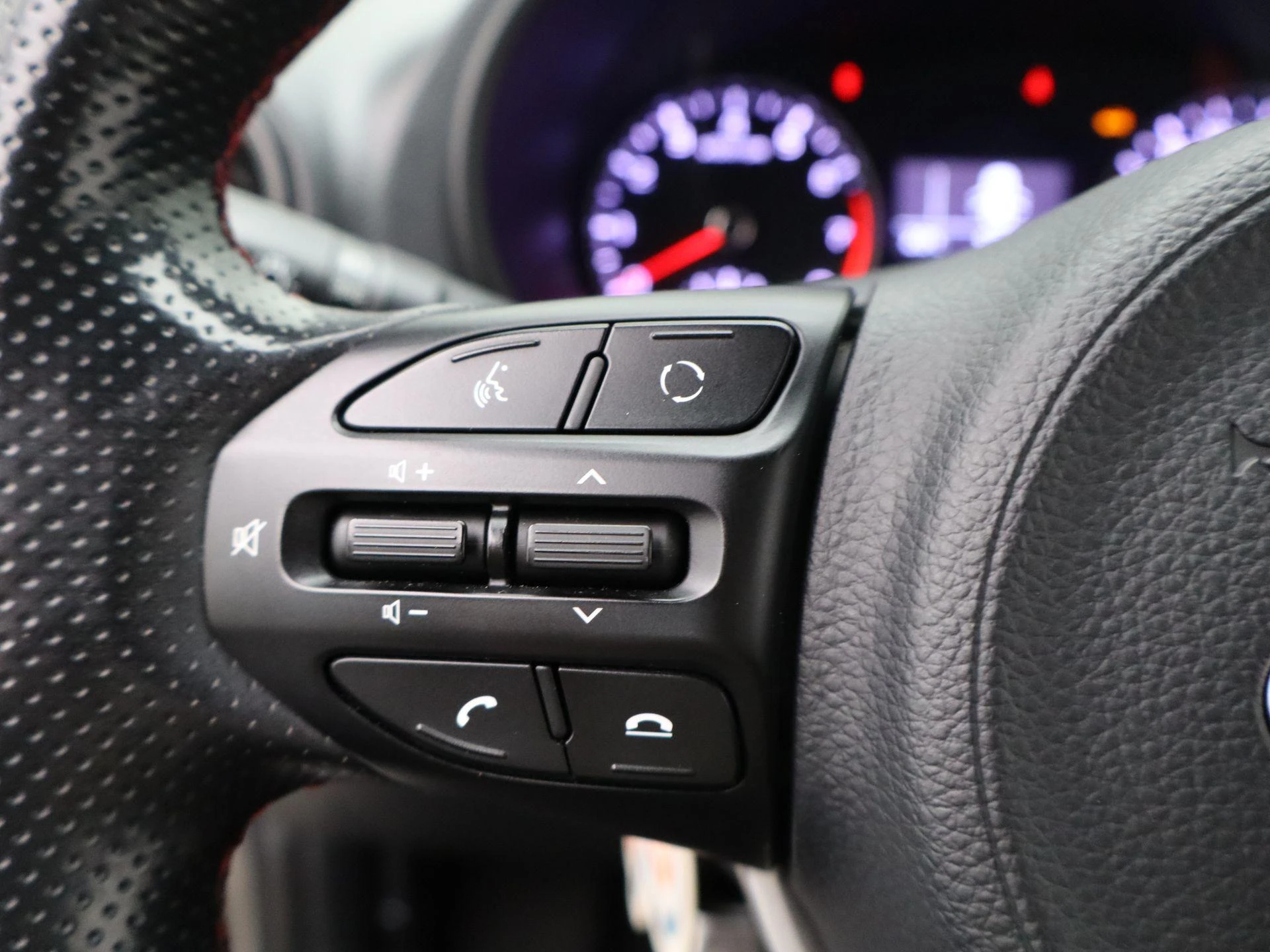 Kia-Picanto-image-22