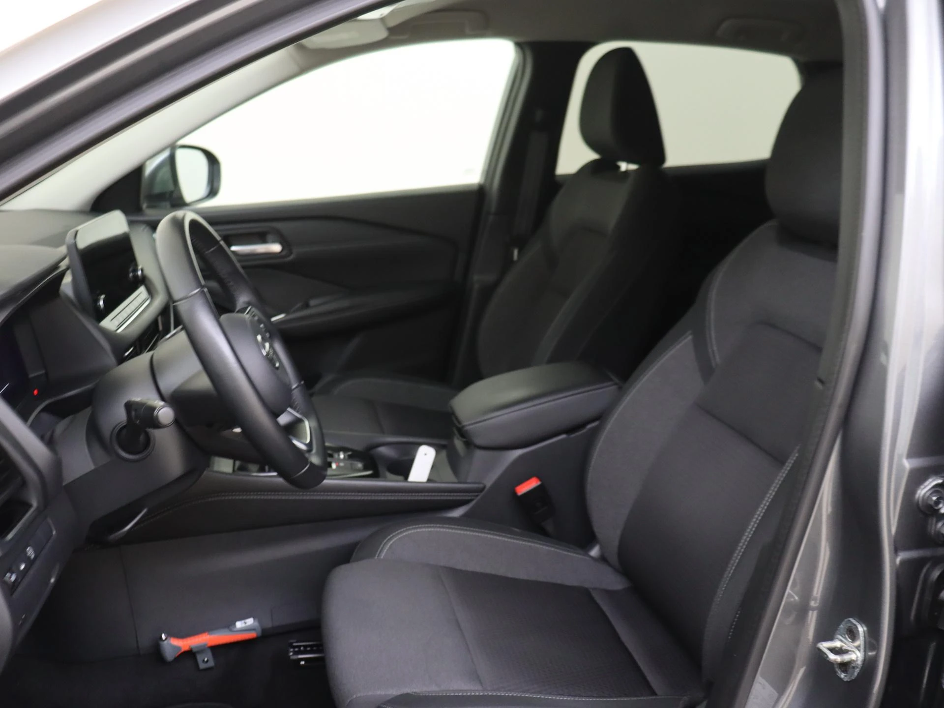 Nissan-QASHQAI-image-14