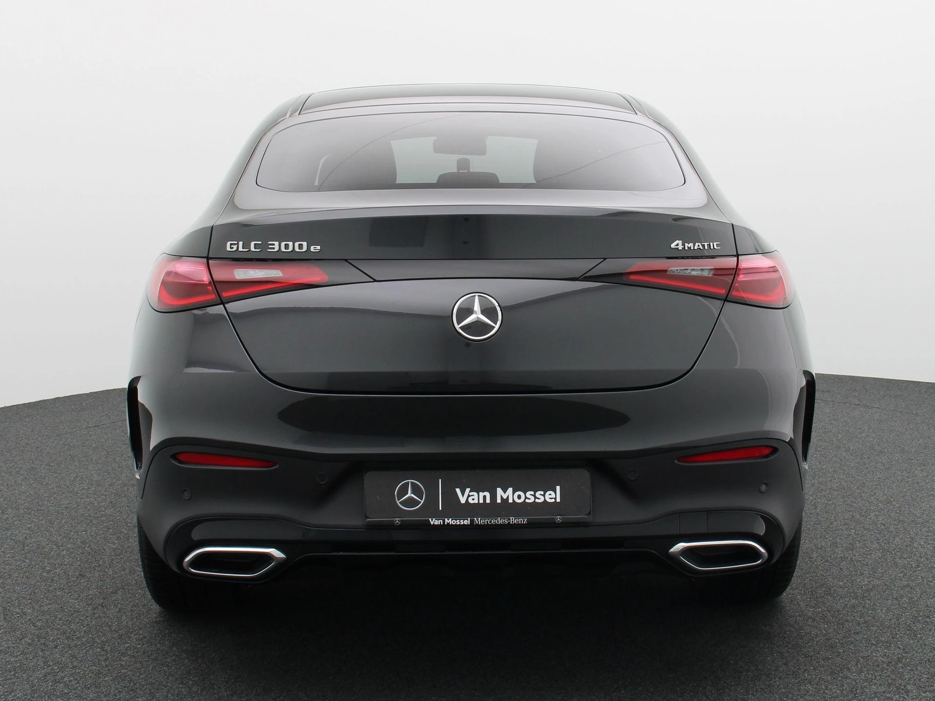 Mercedes-Benz GLC 300e AMG LINE Coupé + PANORAMISCH DAK + DIGITAL LIGHT +