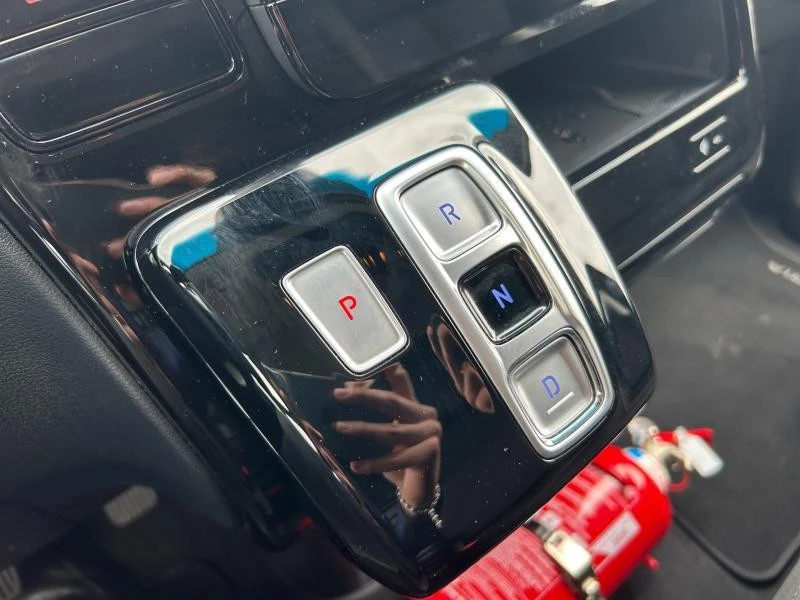 Hyundai-Staria-image-9