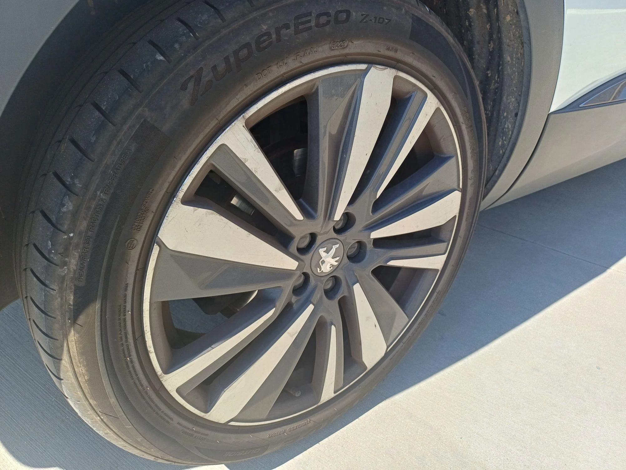 Peugeot-5008-image-21