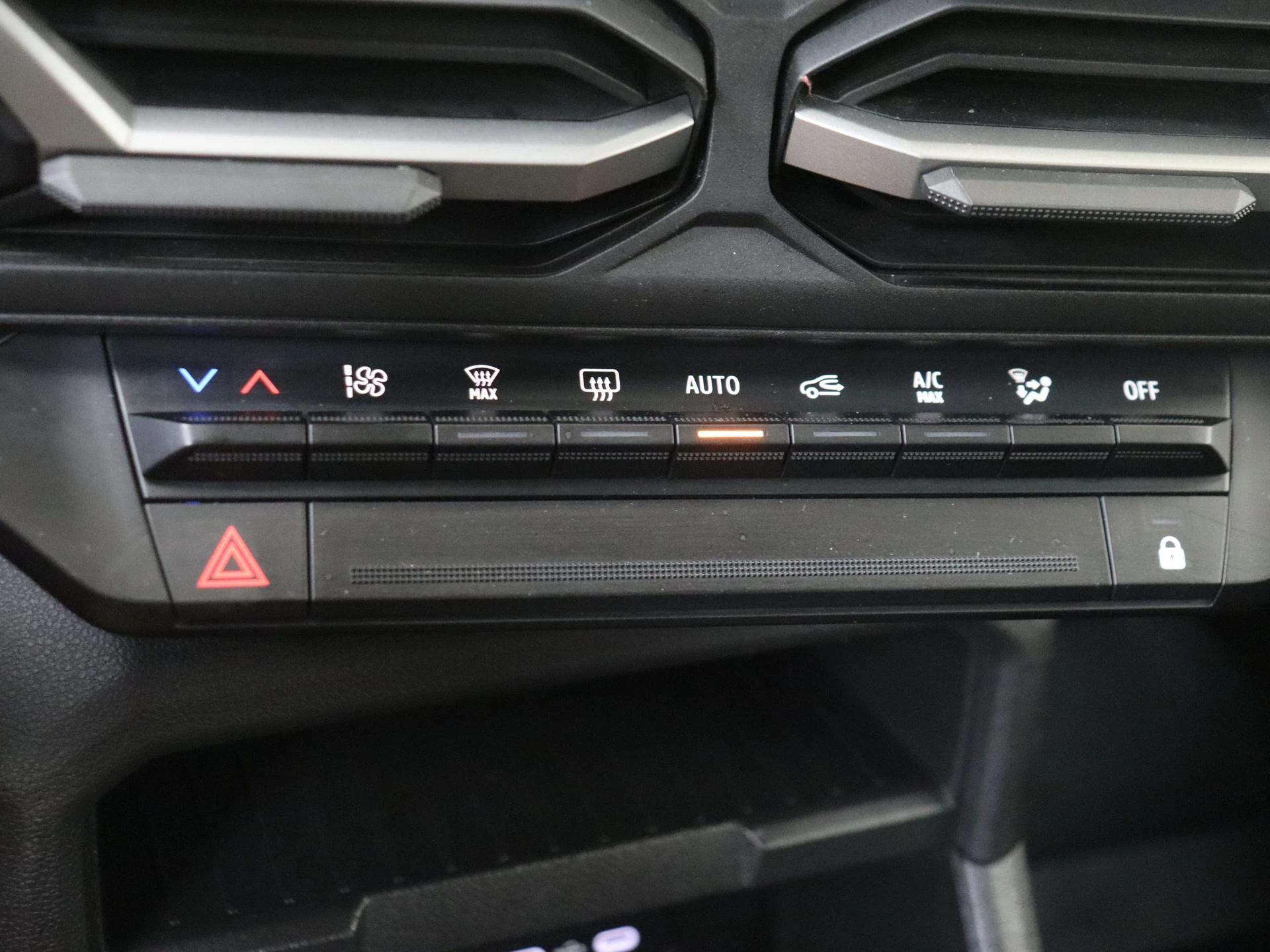 Dacia Duster 1.6 Hybrid 140 Journey