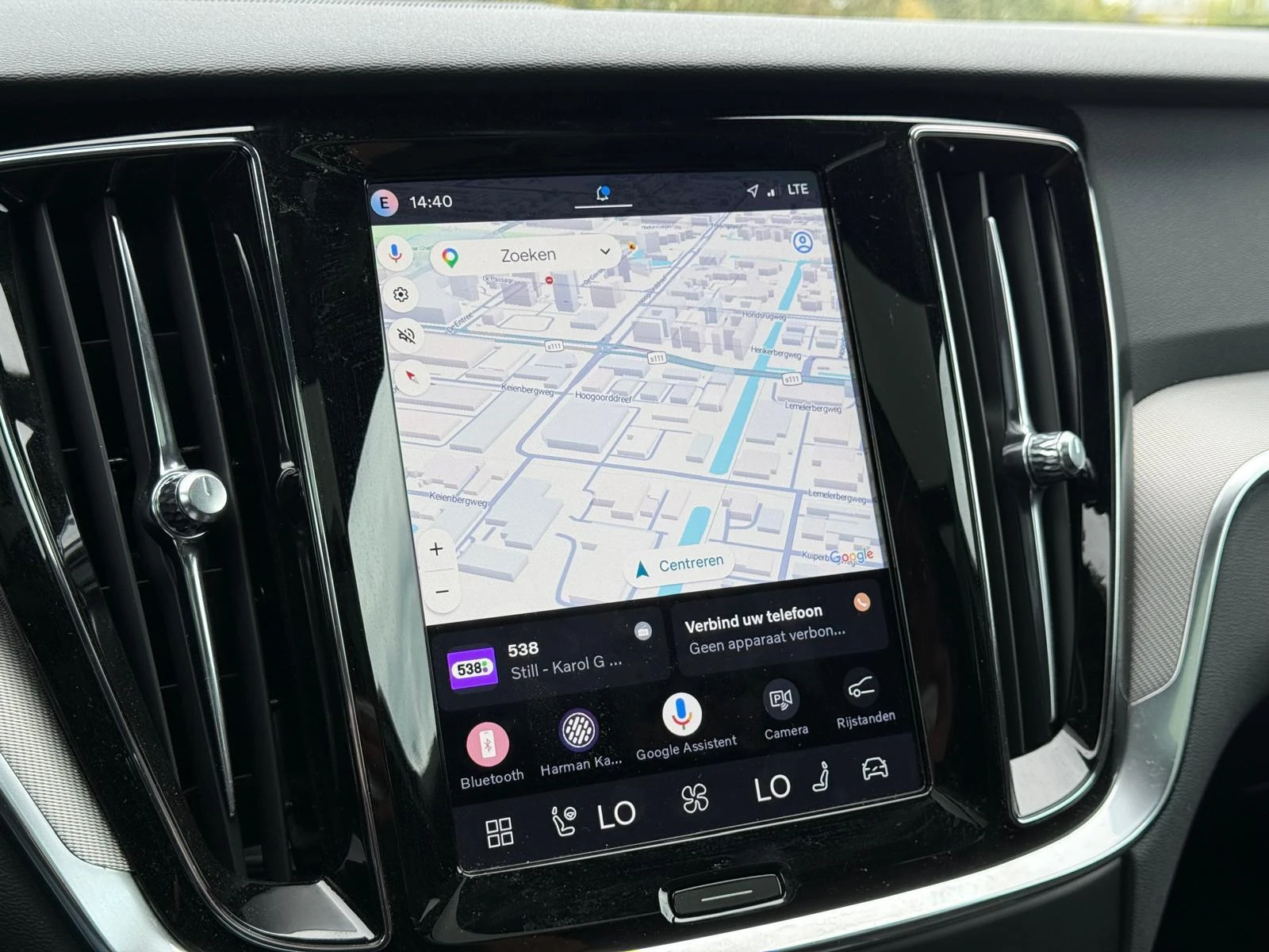 Volvo-V60-image-14