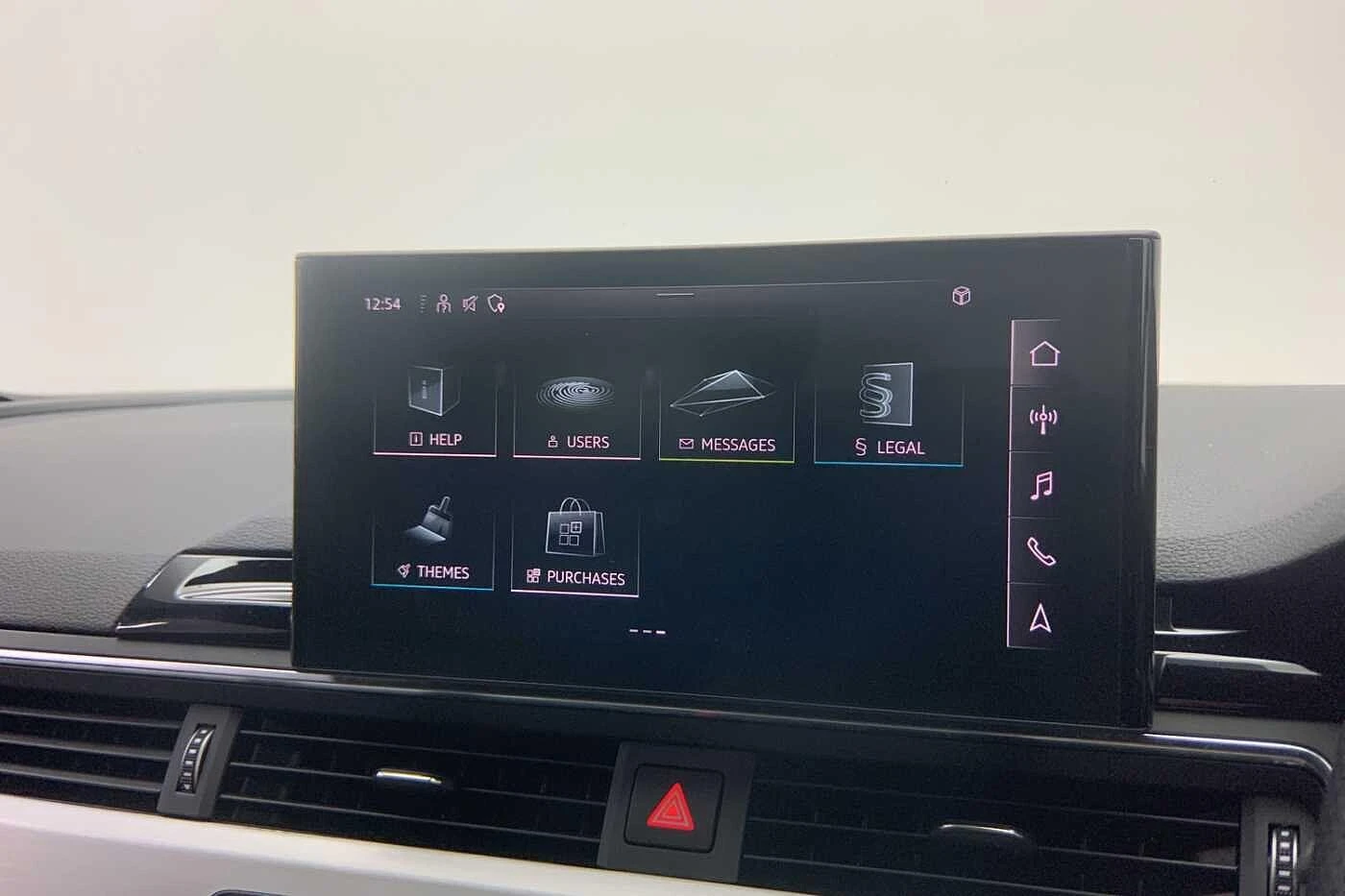 Audi-A4-image-16