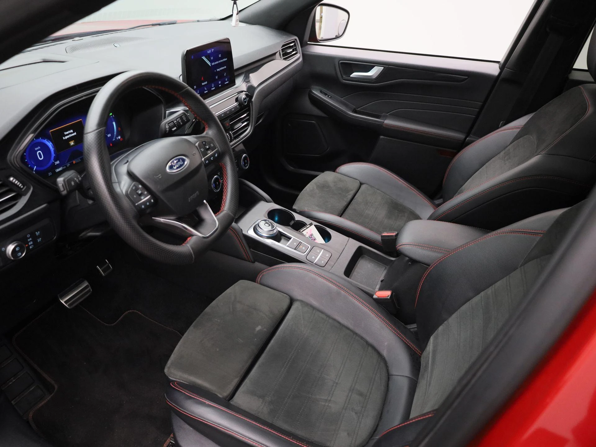 Ford-Kuga-image-15