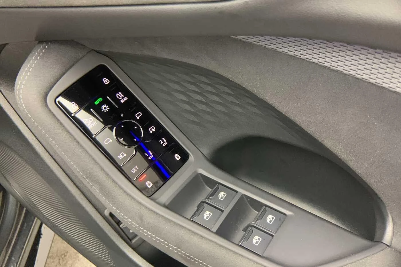 Audi-S5-image-21