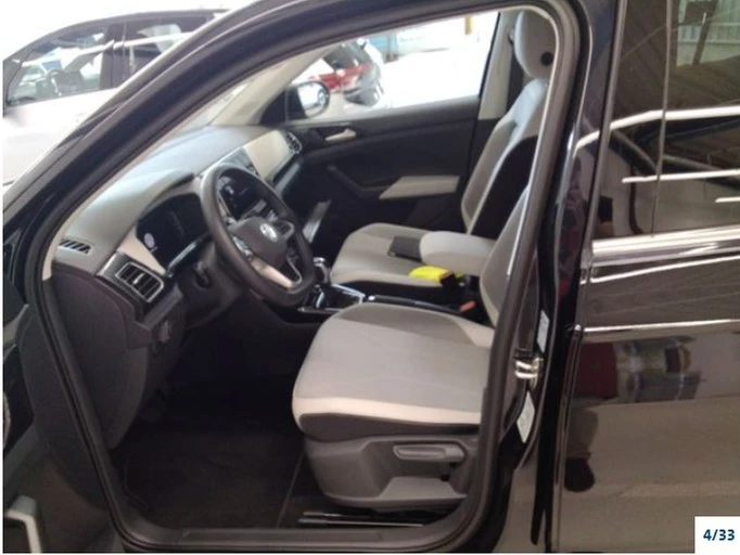 Volkswagen-T-Cross-image-2