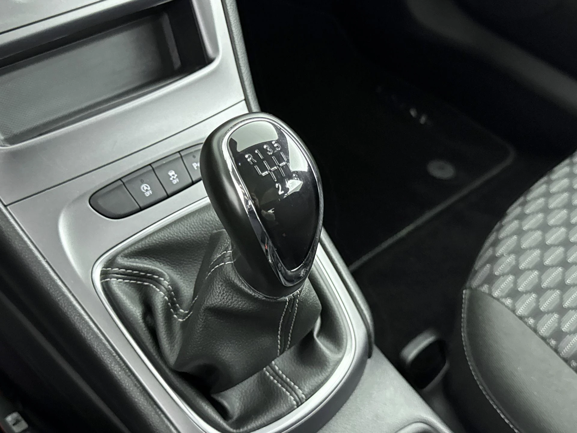 Opel-Astra-image-22