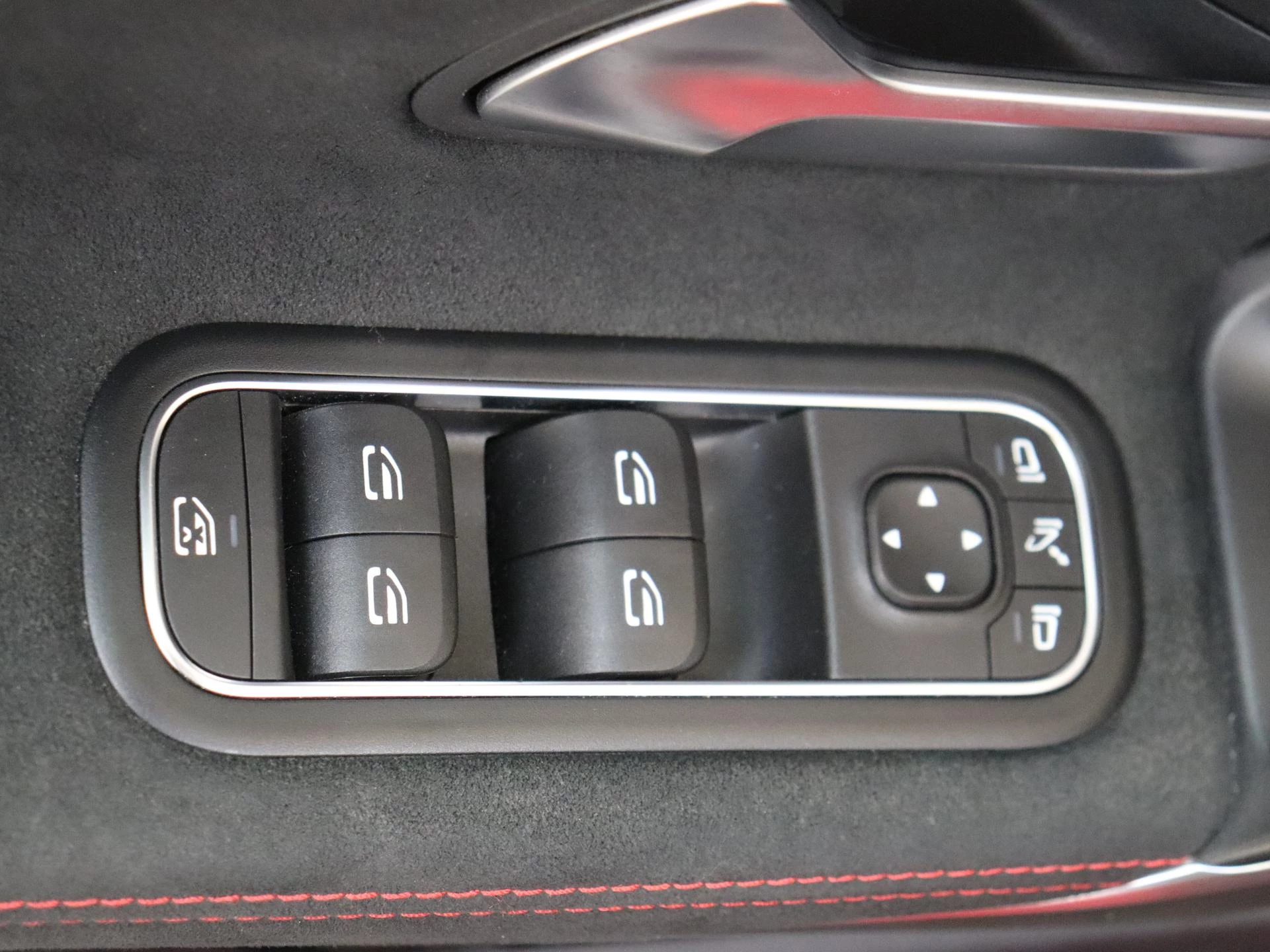 Mercedes-Benz-A-Klasse-image-25