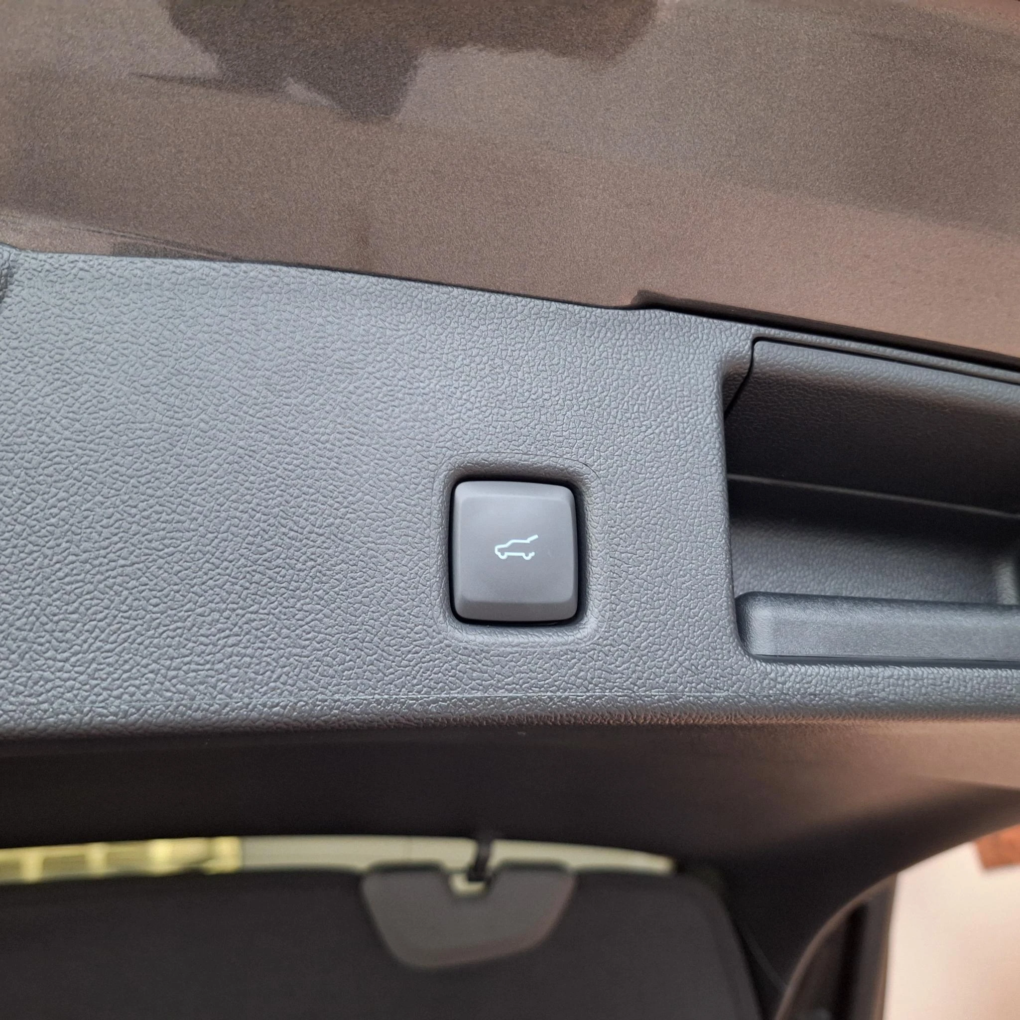 Ford-Kuga-image-11