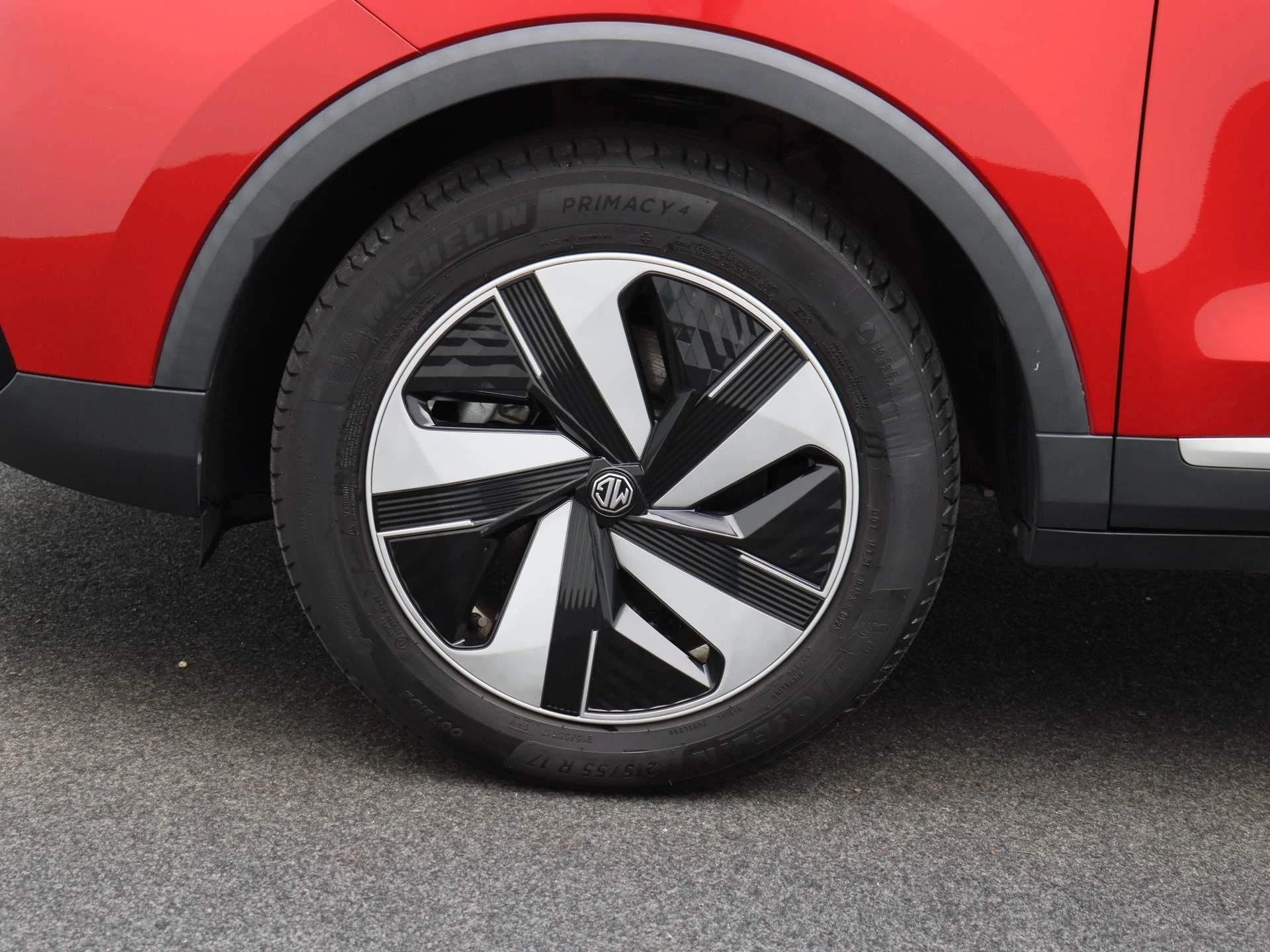 MG-ZS EV-image-13