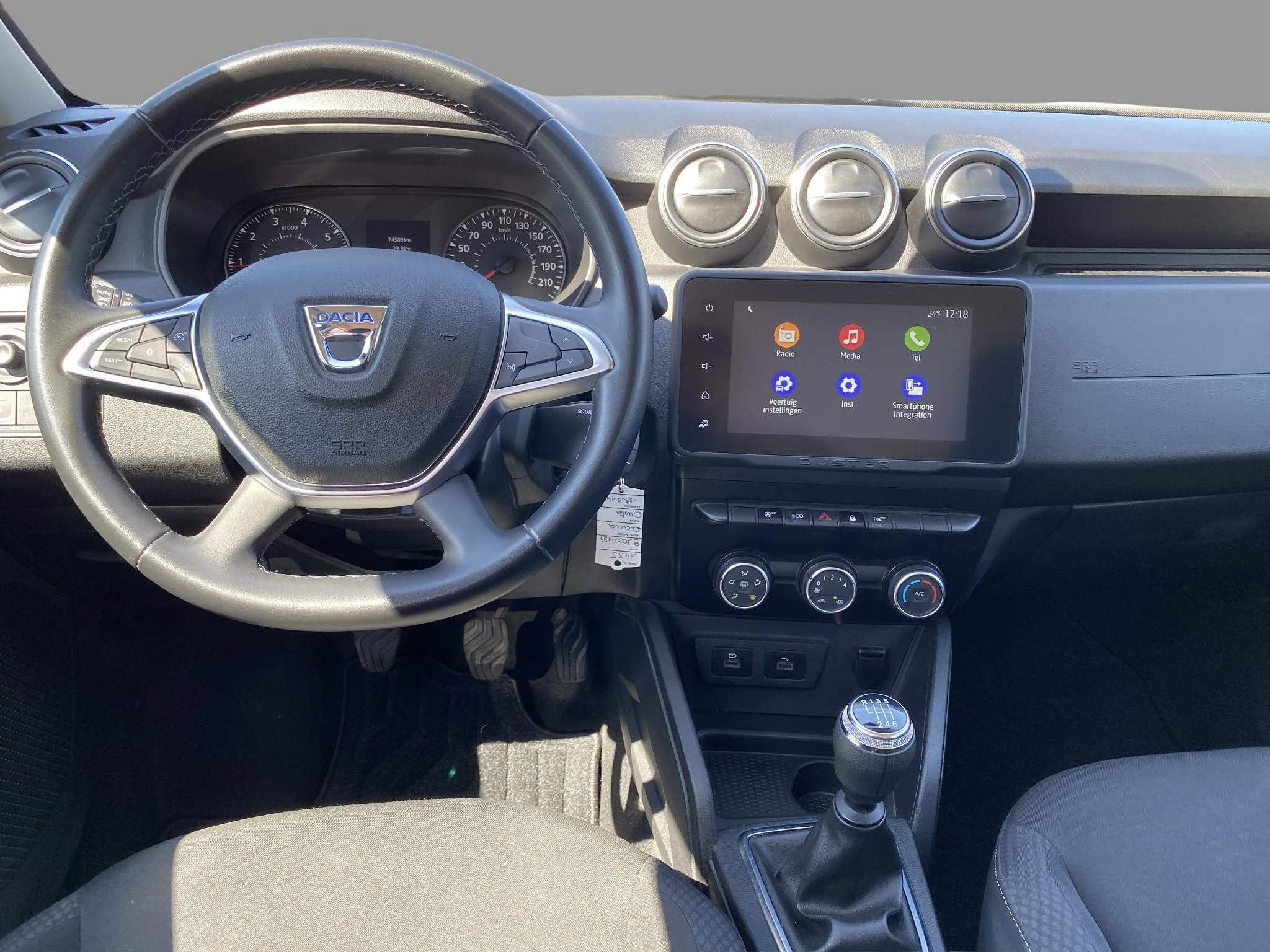Dacia-Duster-image-10