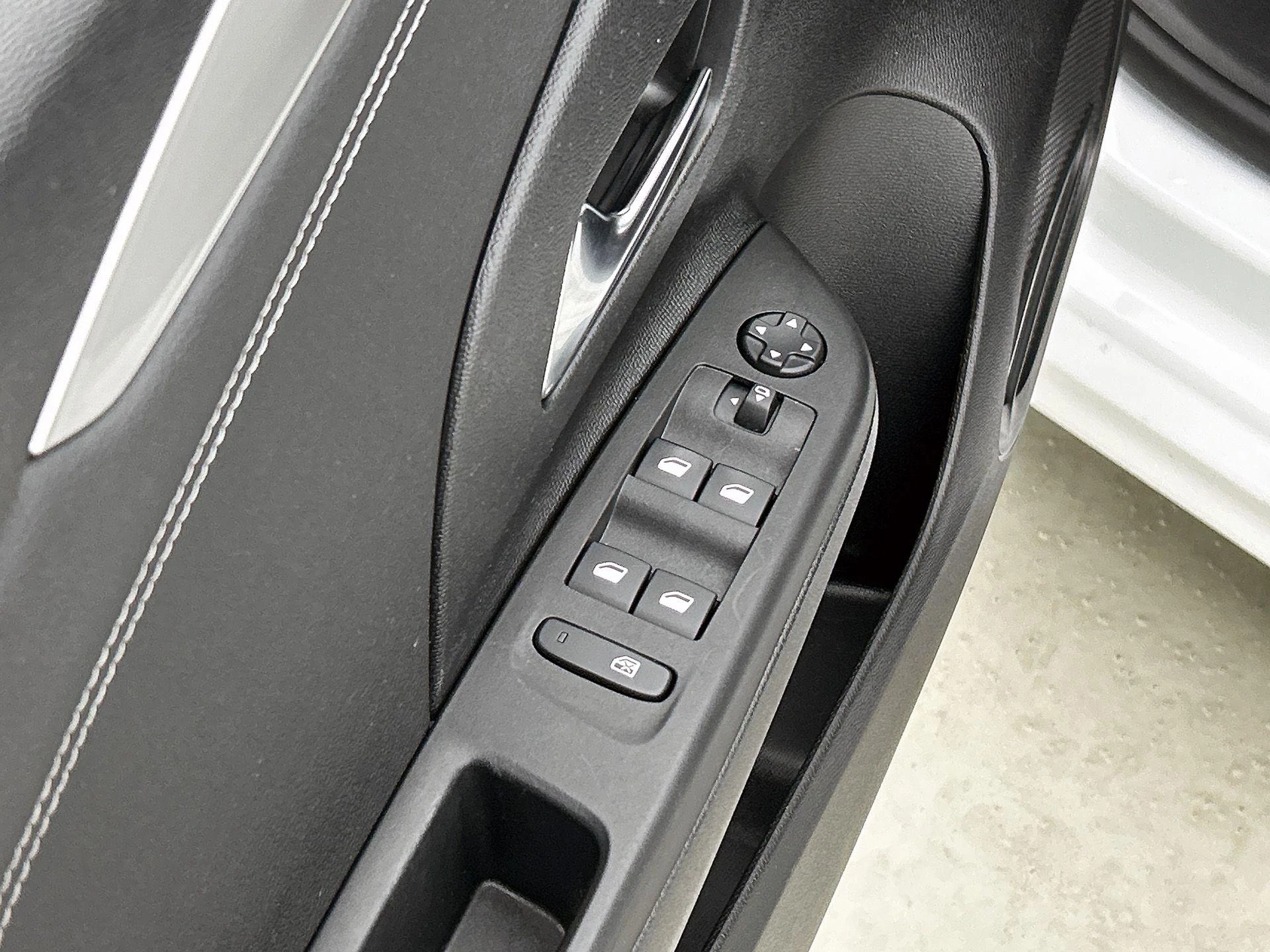 Opel-Corsa-image-30