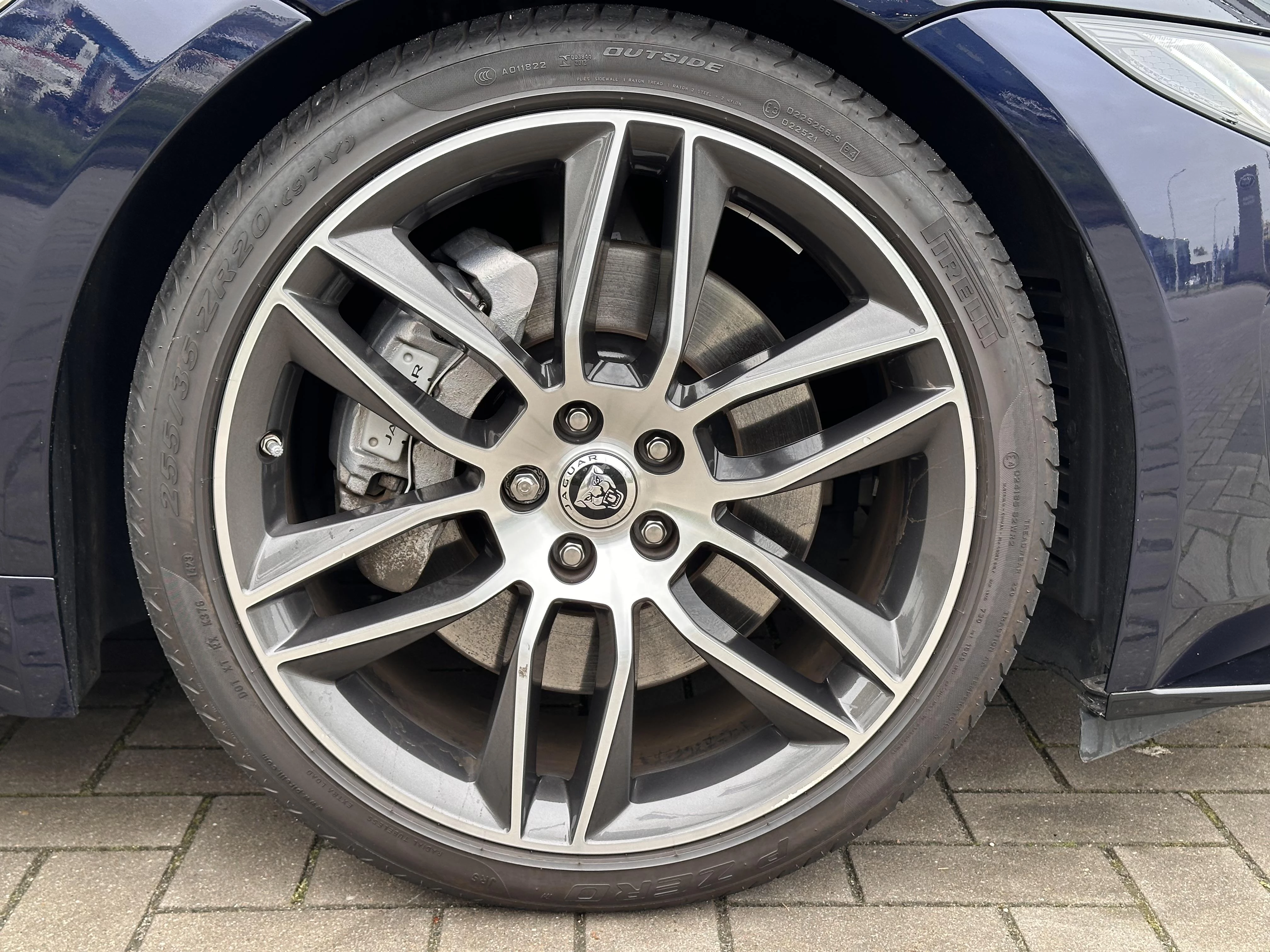 Jaguar-F-Type-image-30