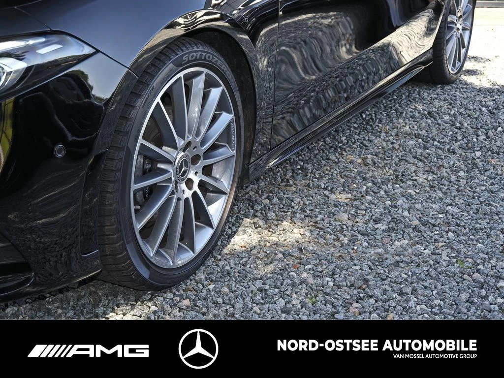 Mercedes-Benz A-Klasse 180 AMG PANO TEMPO MBUX AMG Line
