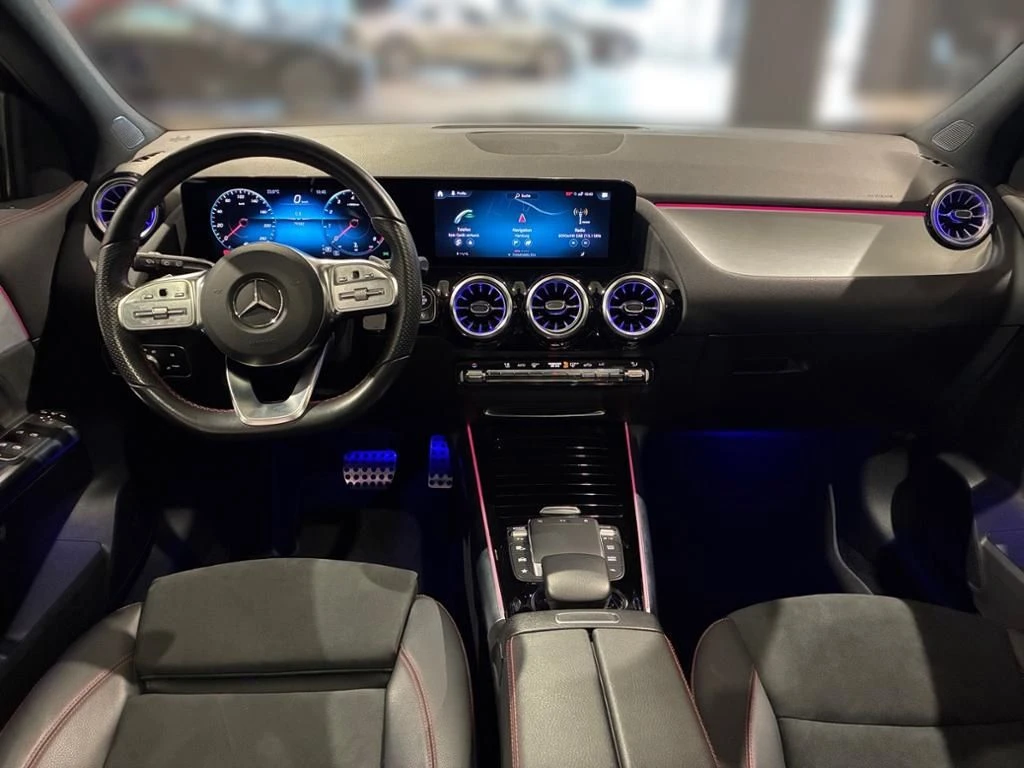 Mercedes-Benz-GLA 250-image-11