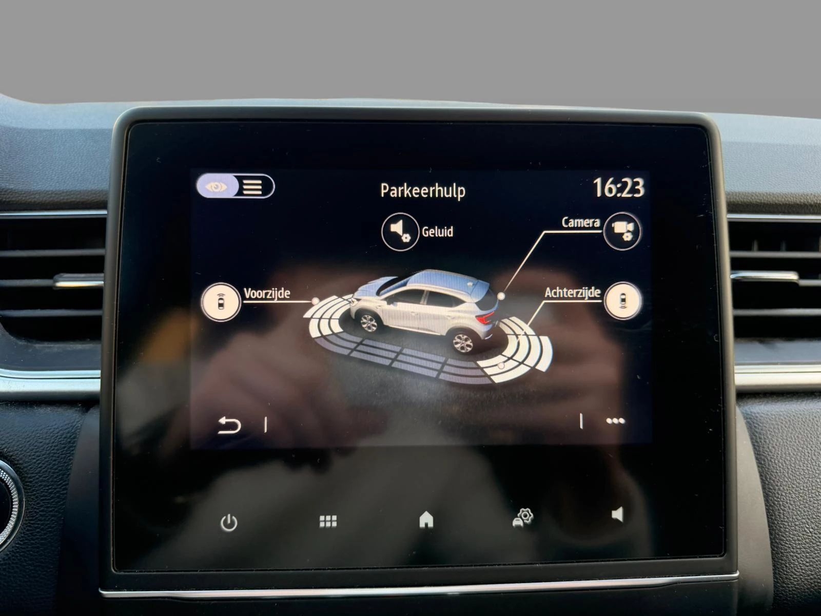 Renault-Captur-image-22