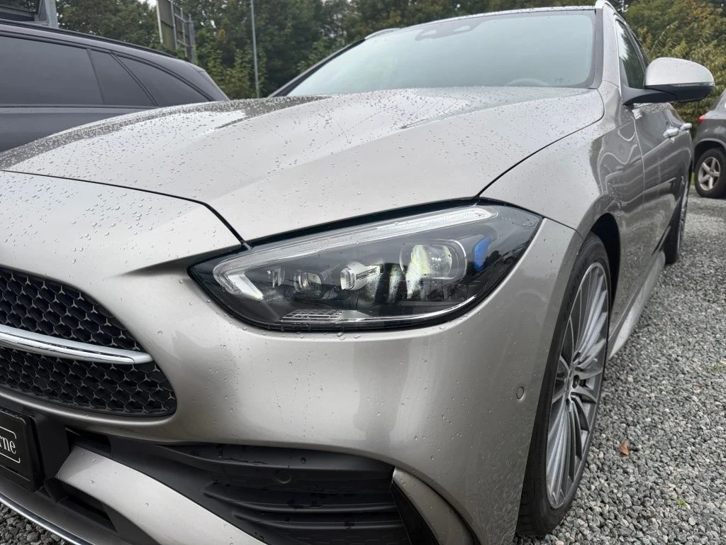 Mercedes-Benz-C-Klasse 220-image-4