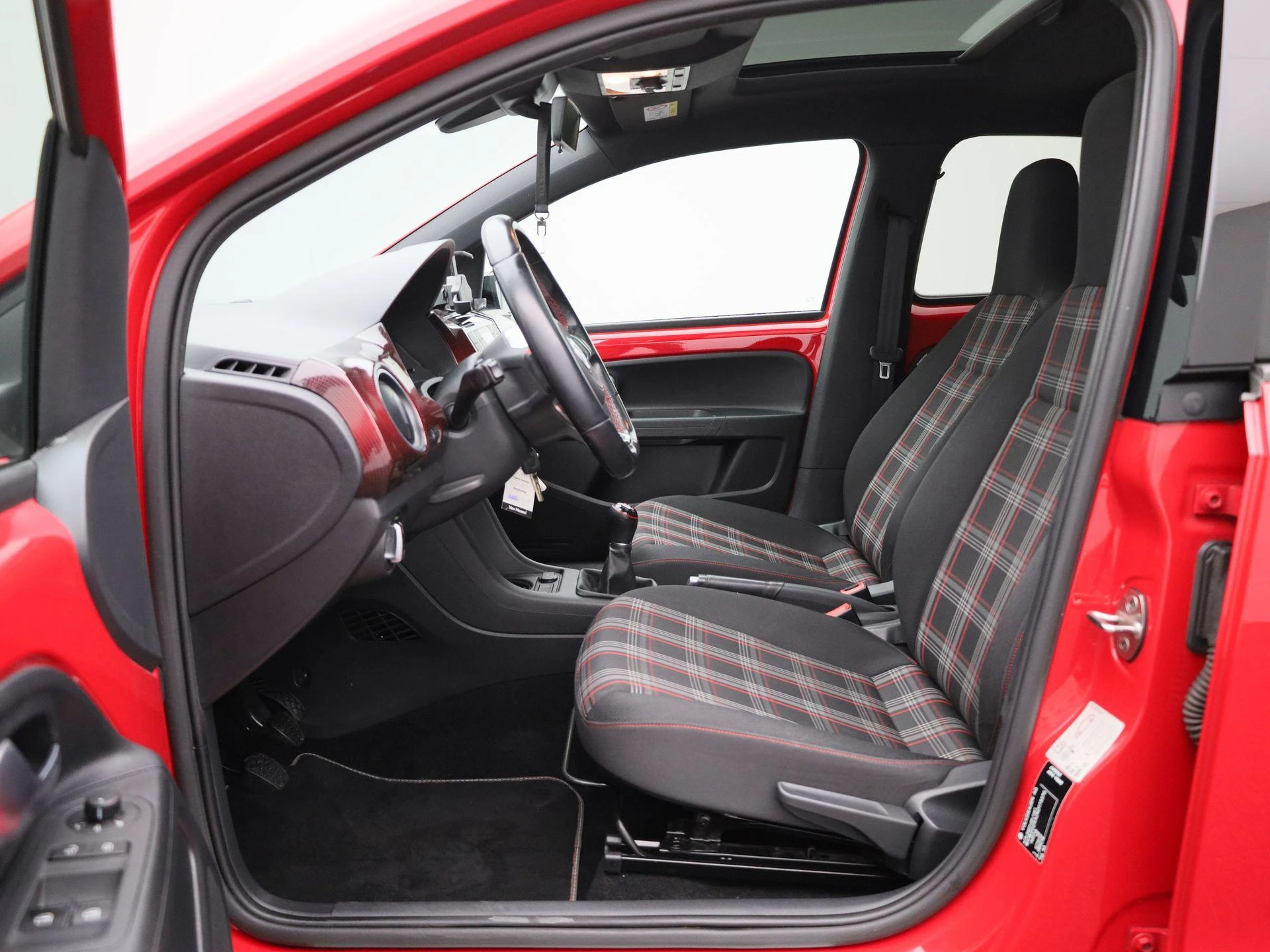 Volkswagen up! 1.0 TSI GTI