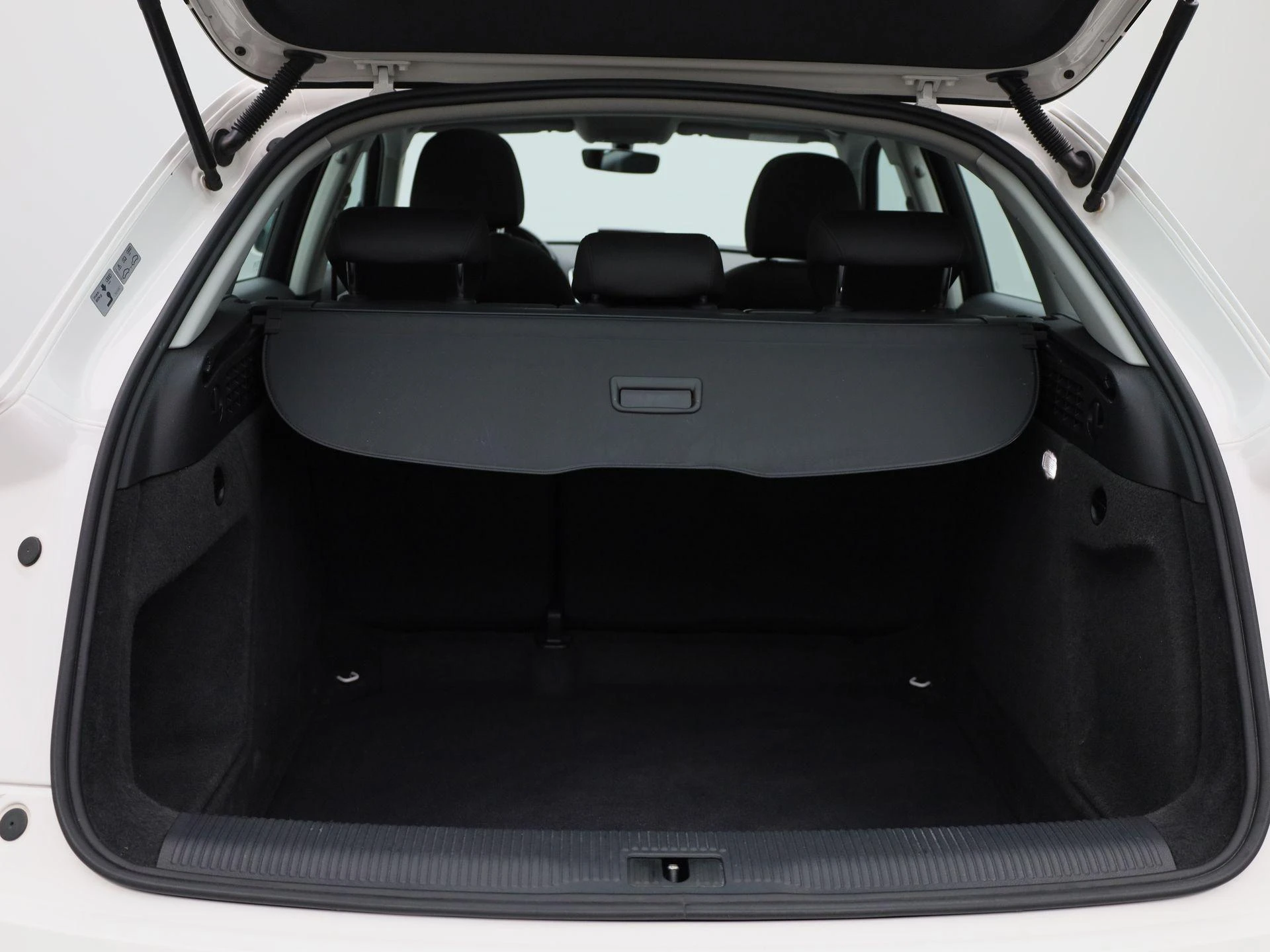 Audi-Q3-image-13