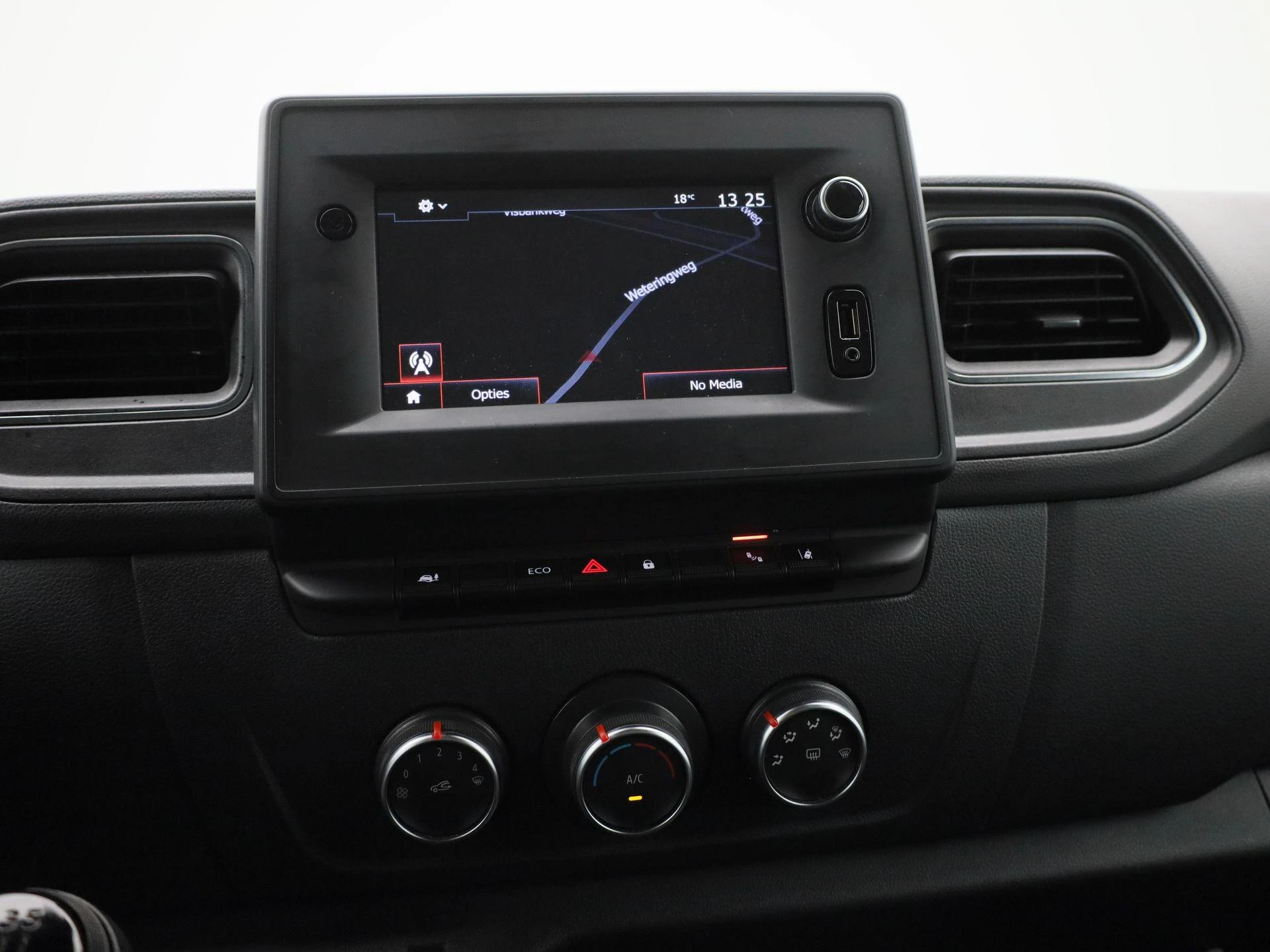 Renault-Master-image-8