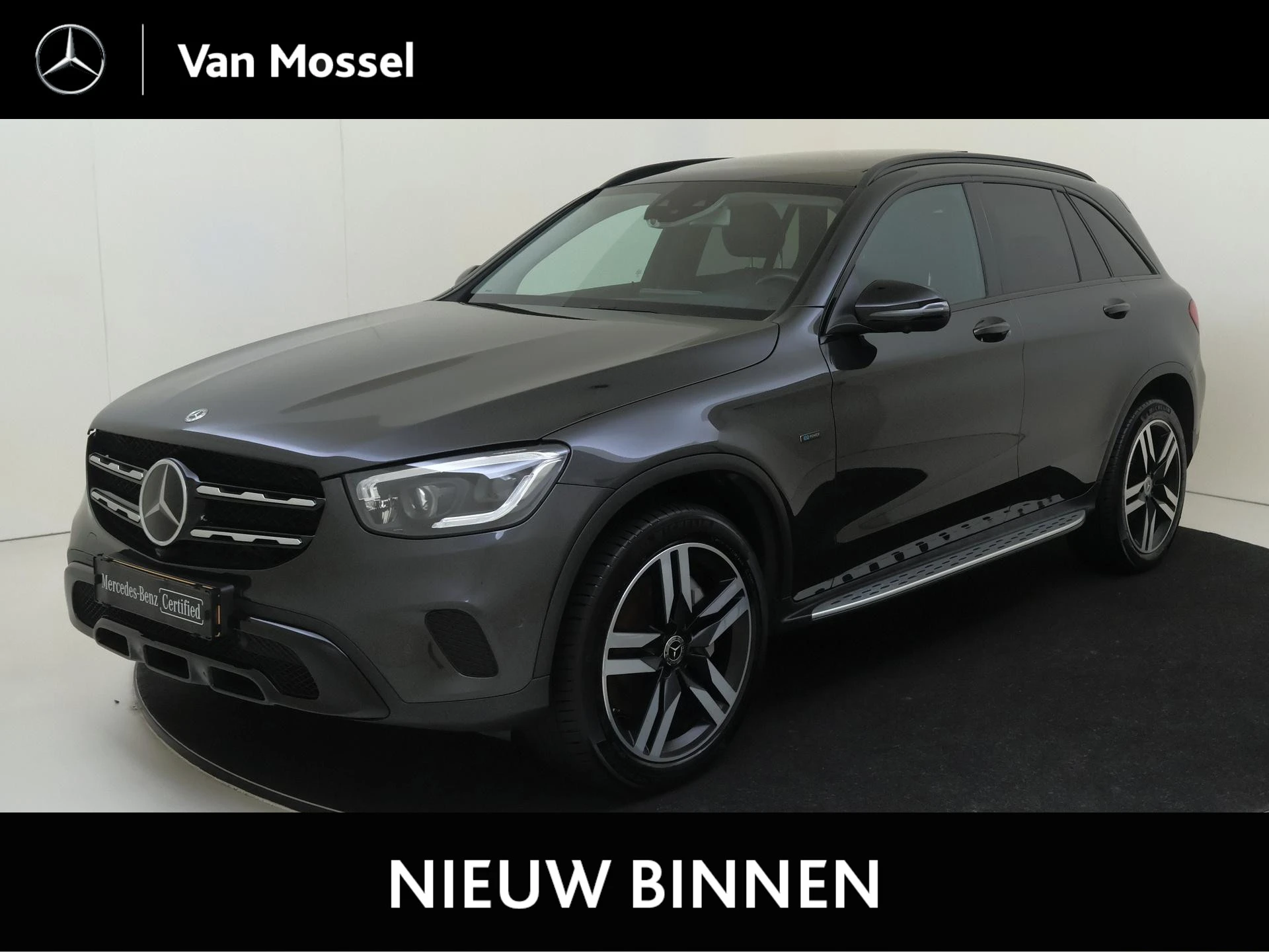Mercedes-Benz-GLC-image-0