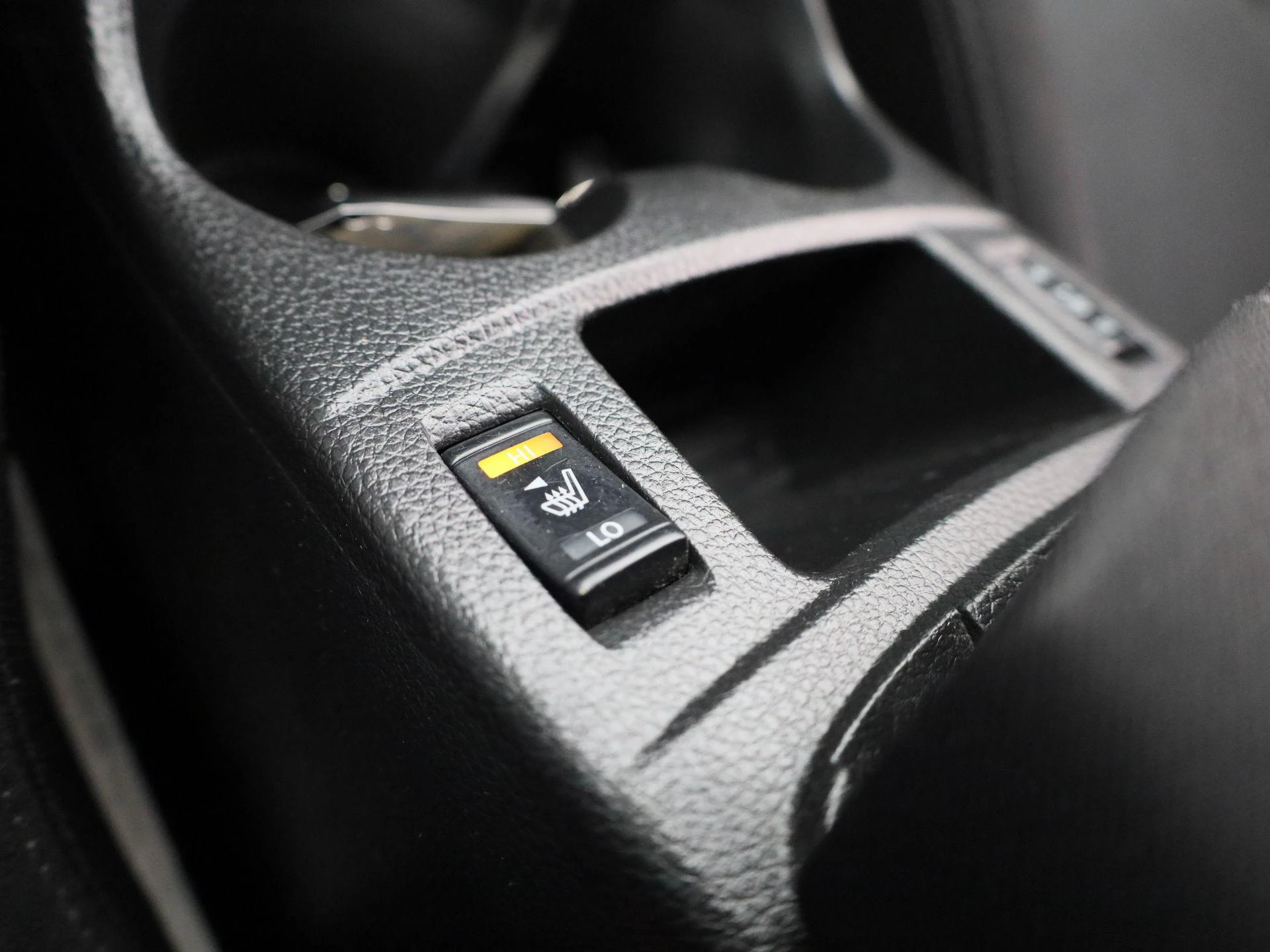 Nissan-QASHQAI-image-28