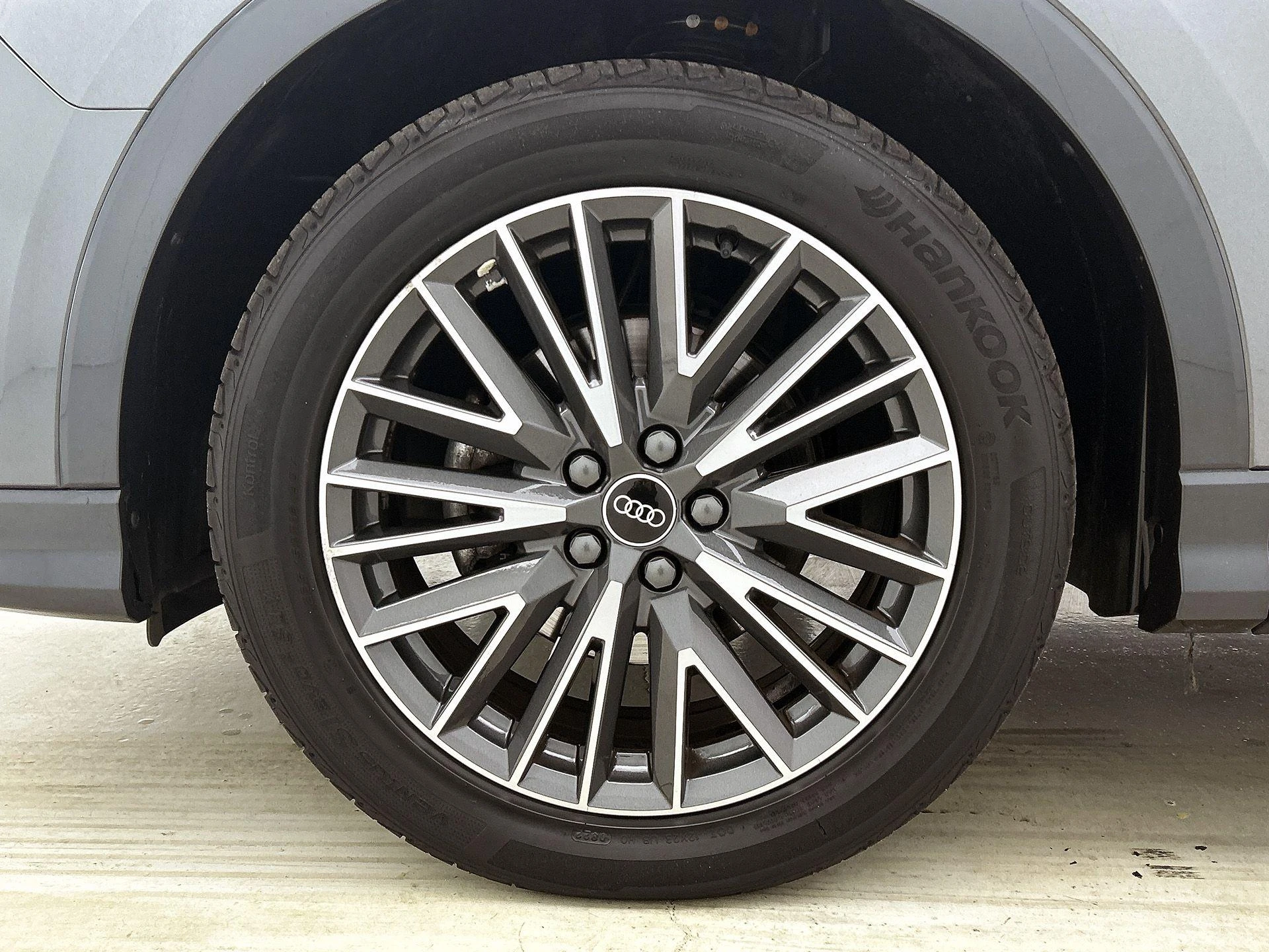 Audi-Q3-image-8
