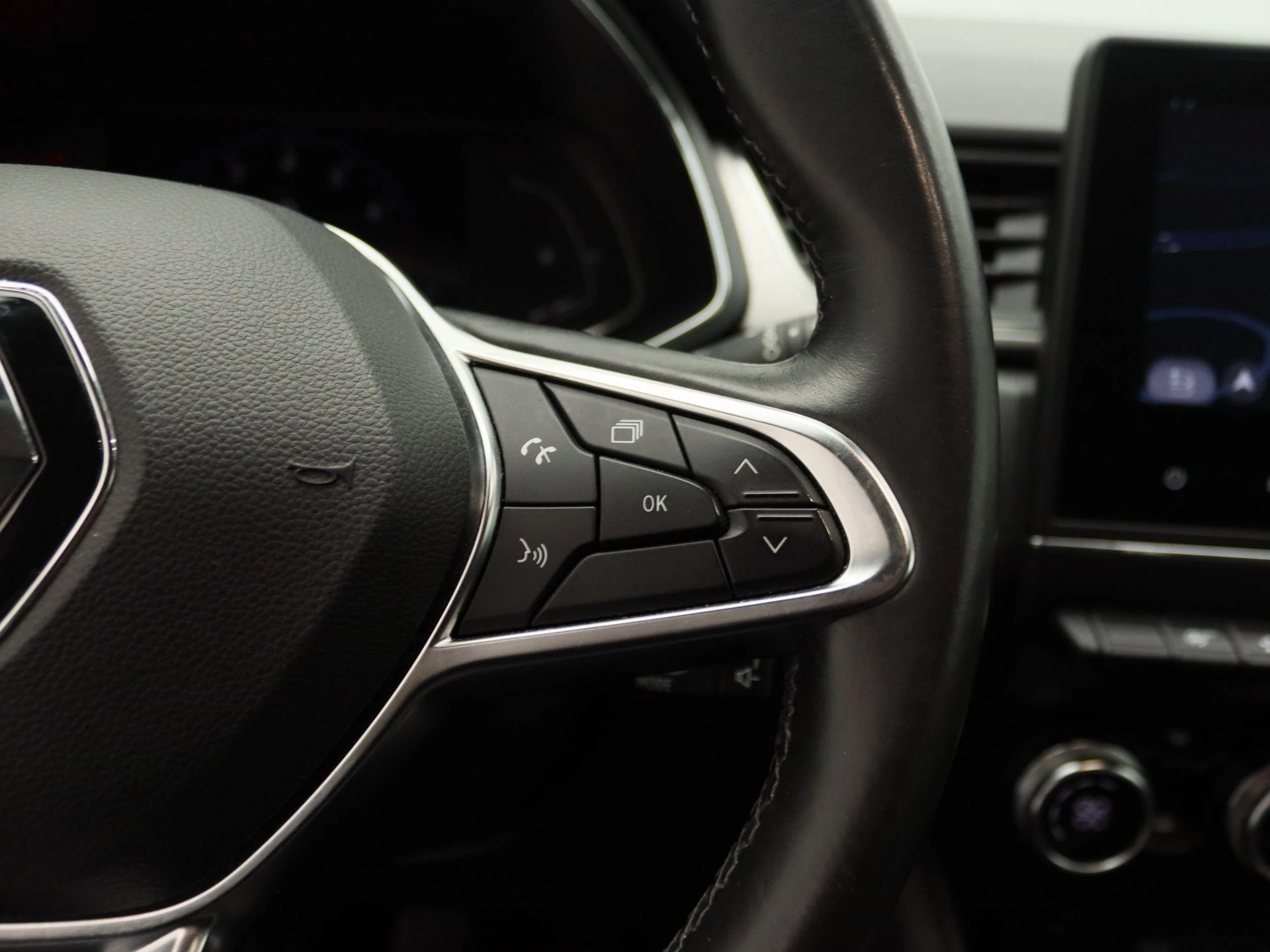 Renault-Captur-image-21